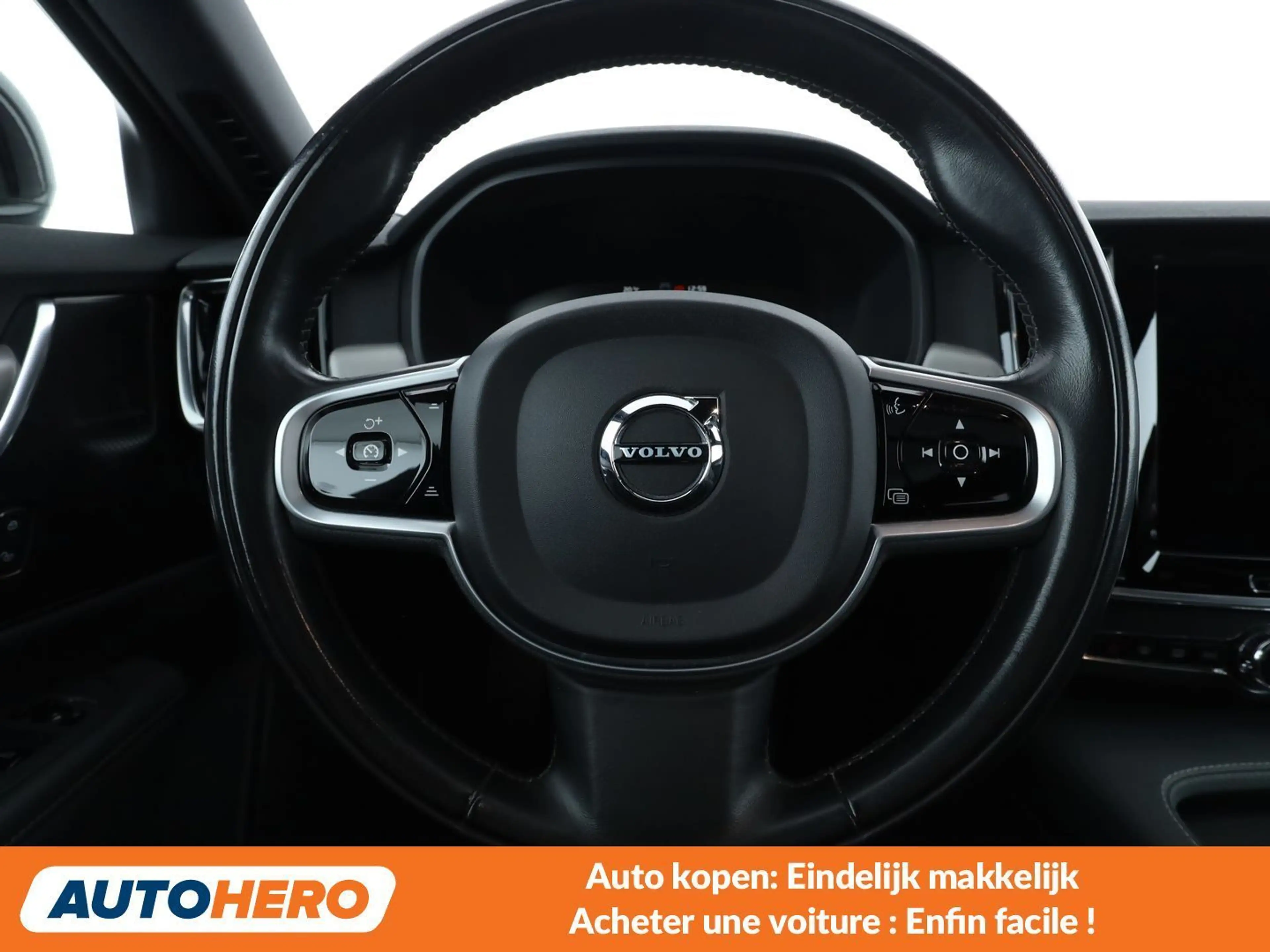 Volvo V90 2.0 B4 Mild-Hybrid Momentum Pro — photo 5