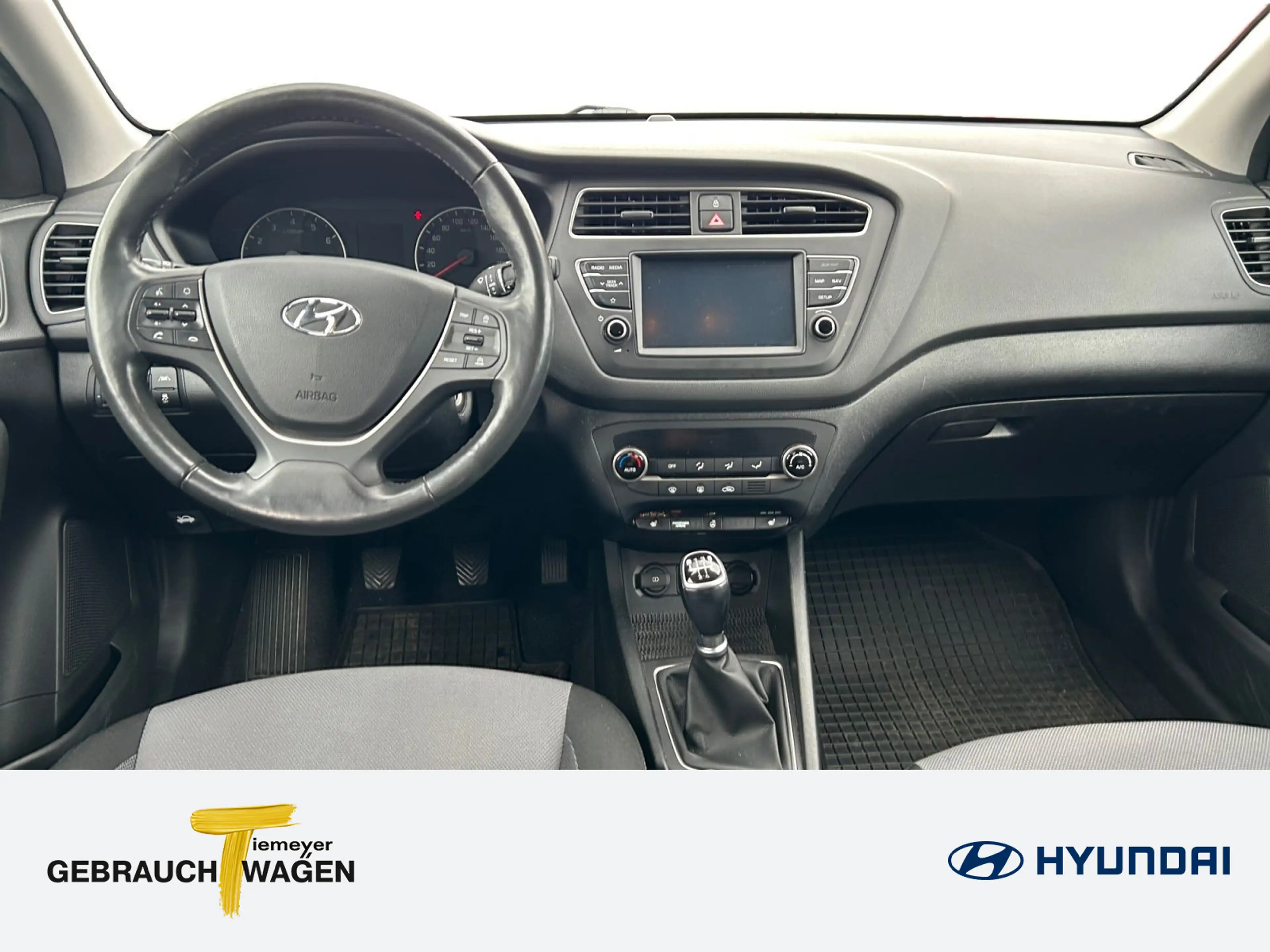 Hyundai i20 1.0 — photo 12