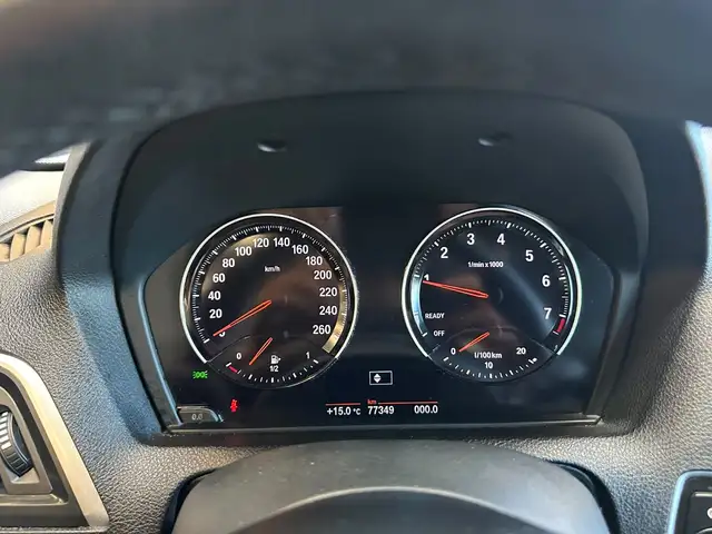 BMW 1 Series view 12
