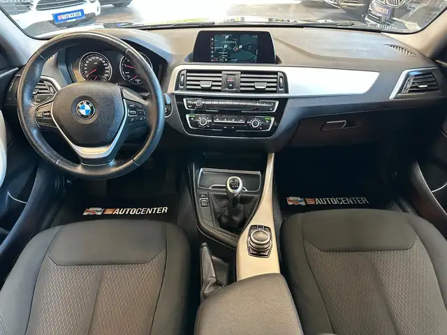 BMW 1 Series view 6