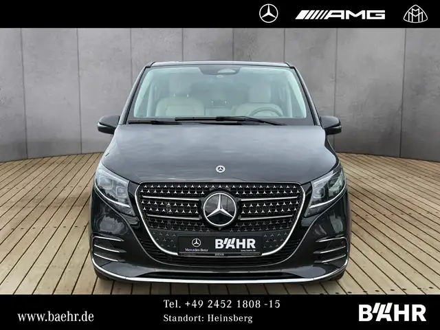 Mercedes-Benz V-Class view 7