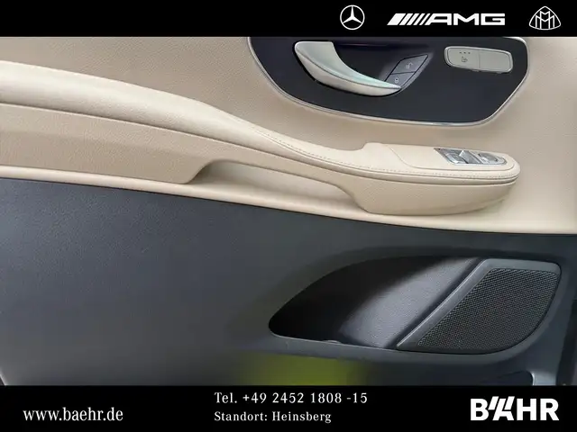 Mercedes-Benz V-Class view 14