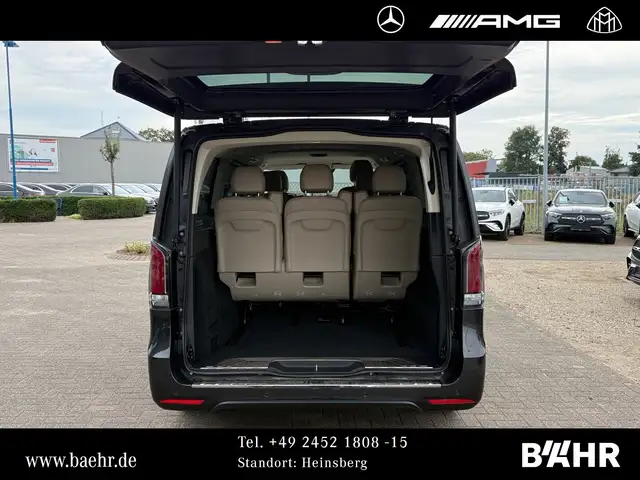 Mercedes-Benz V-Class view 15