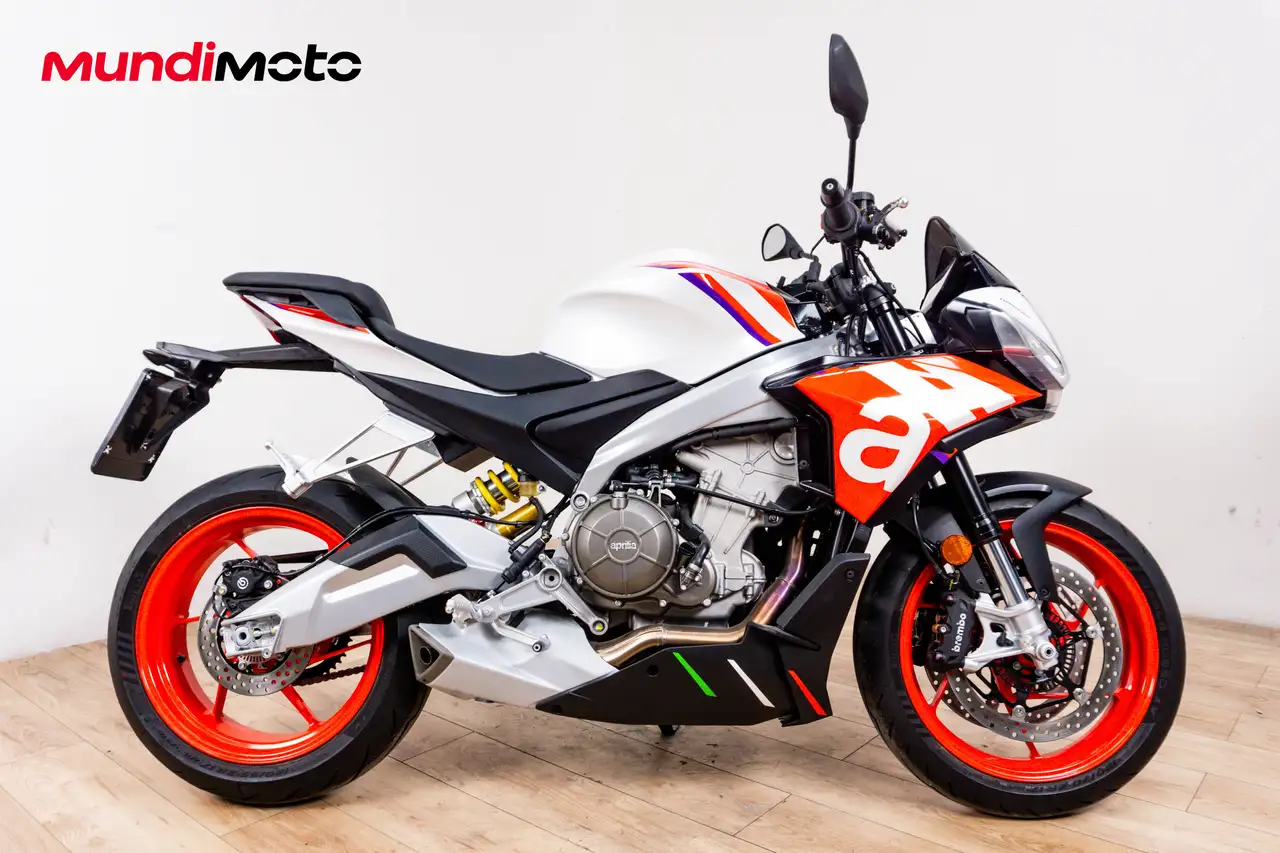 Aprilia Tuono
