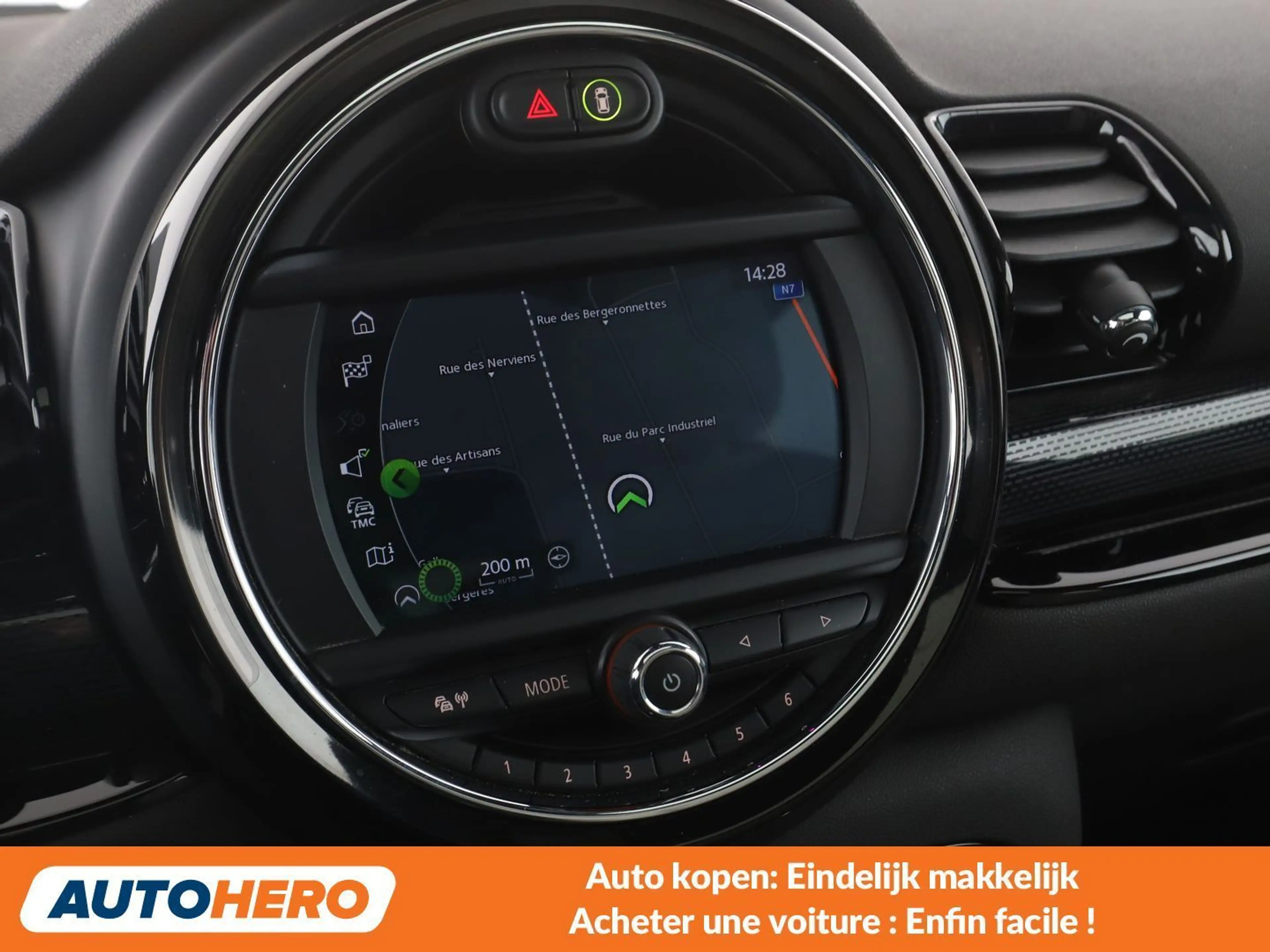 MINI Cooper Clubman Cooper — photo 9
