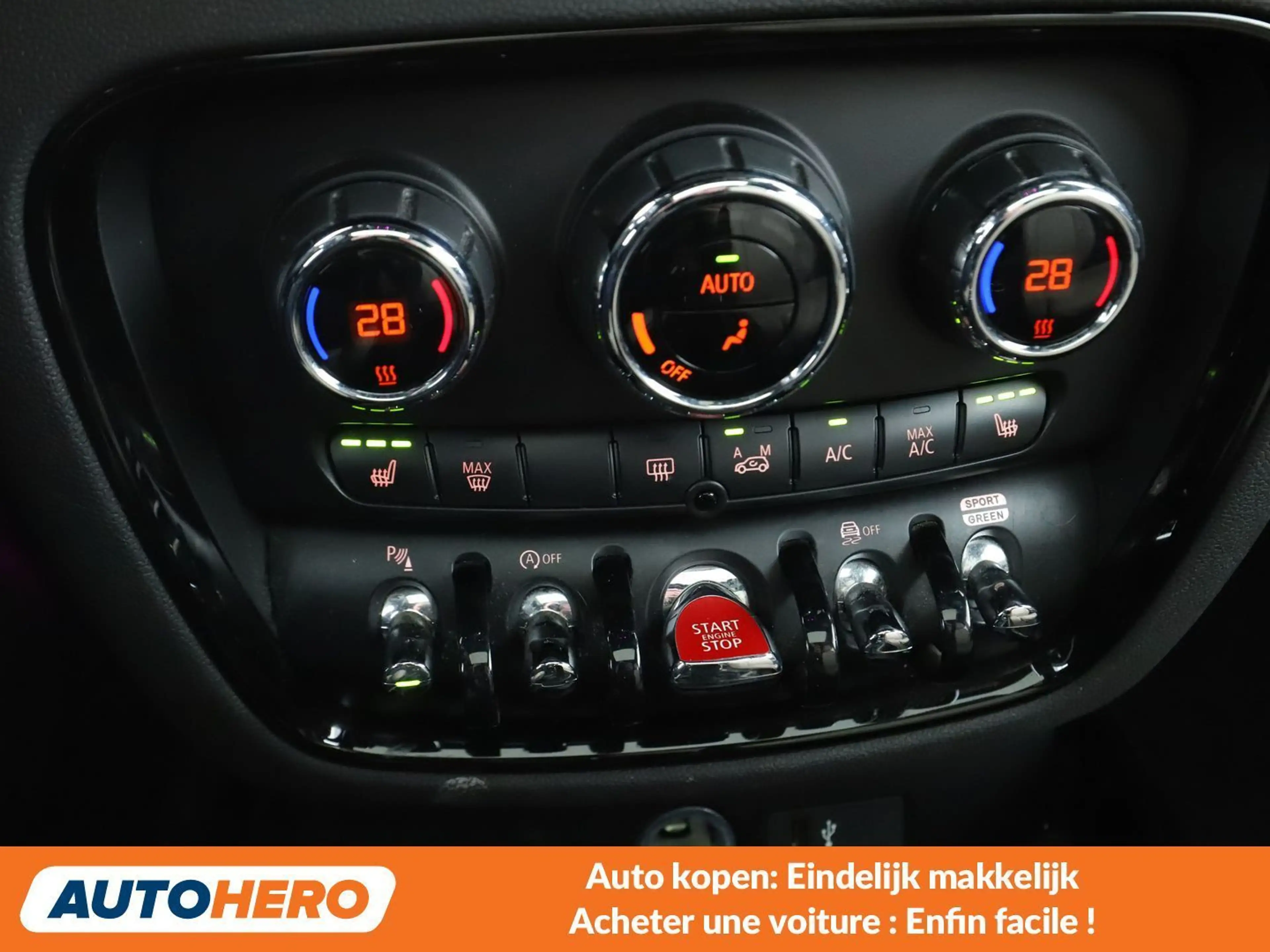 MINI Cooper Clubman Cooper — photo 15