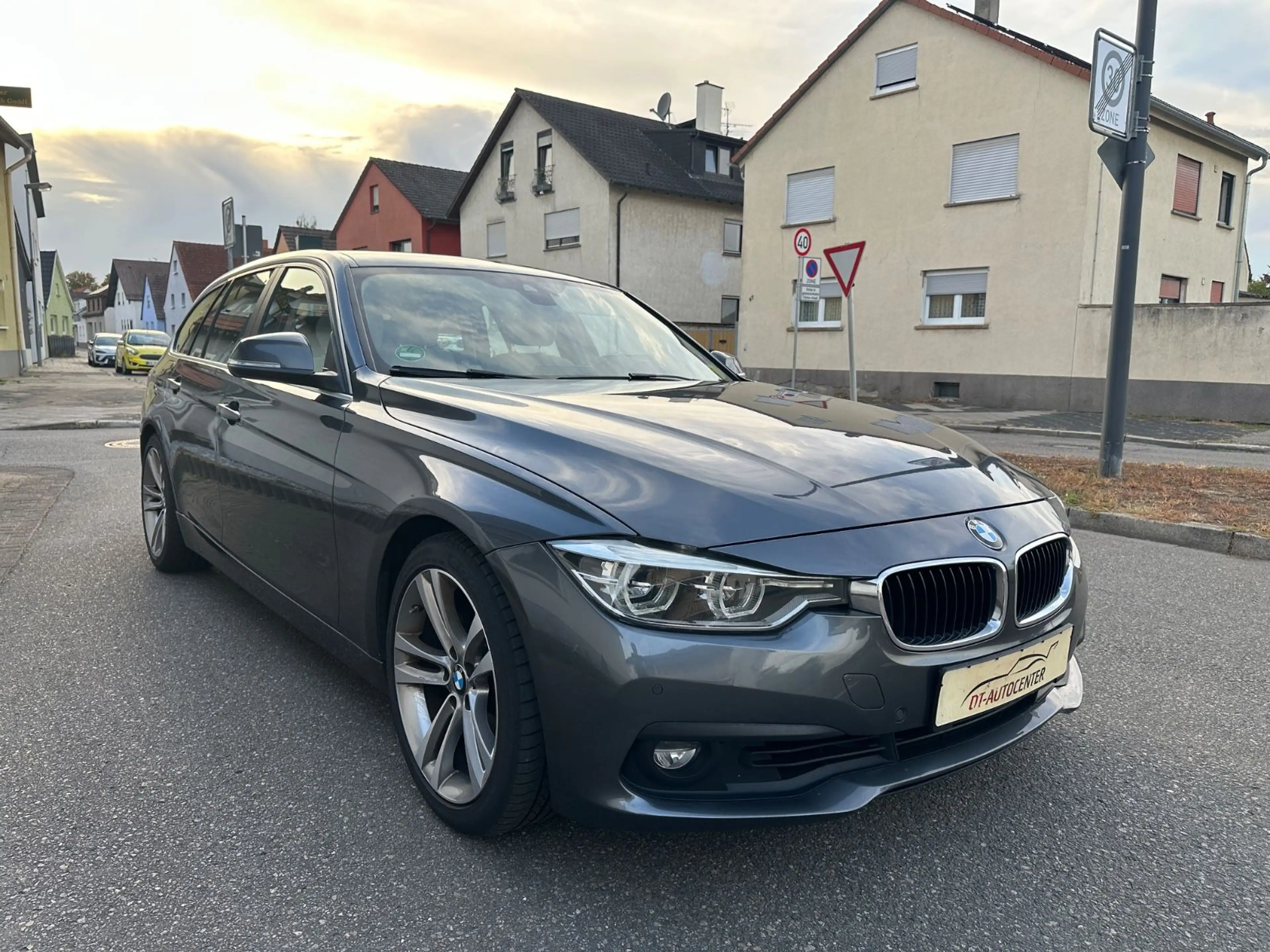 BMW 325 3 Touring 325 d Advantage — photo 3