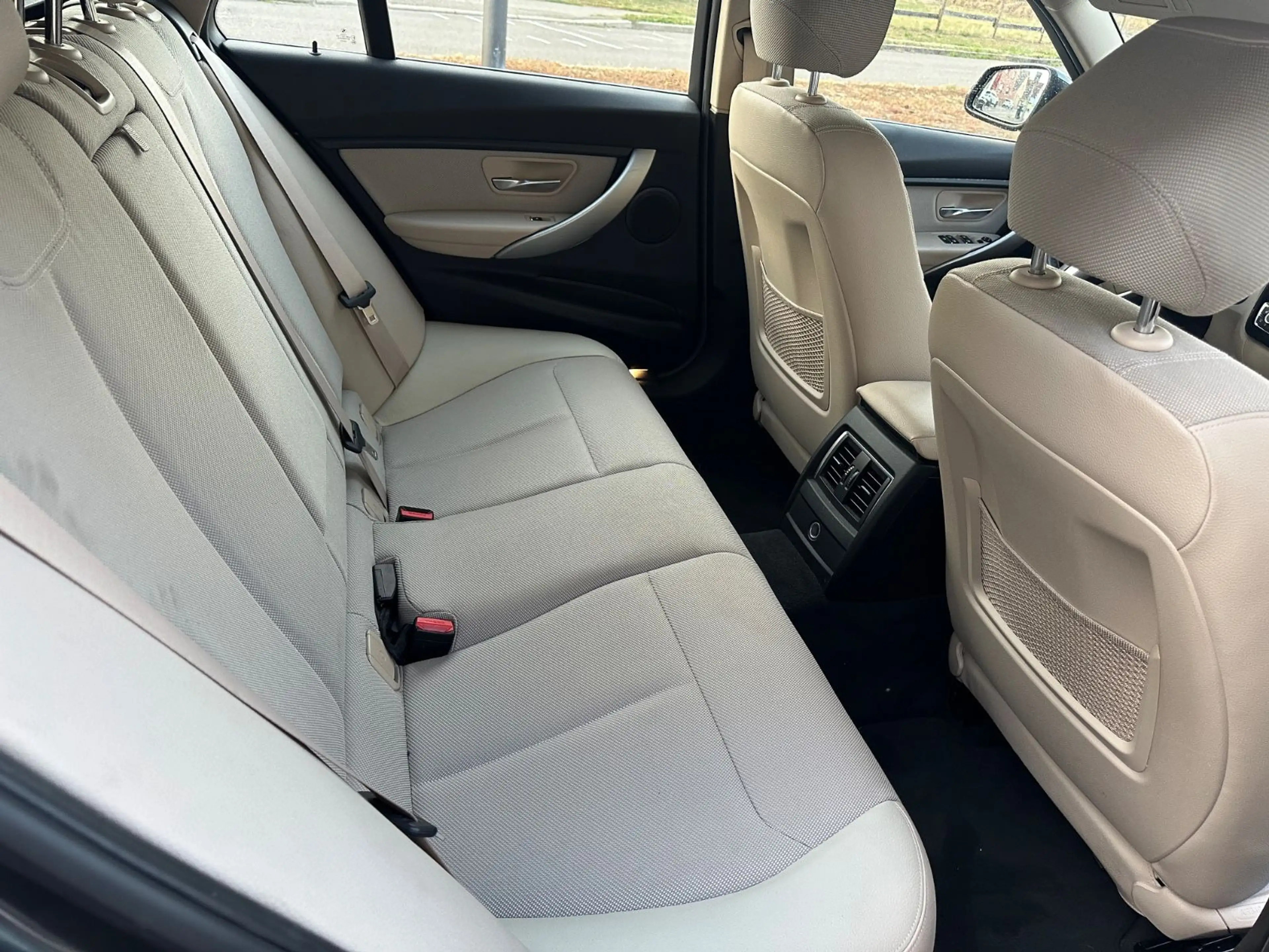 BMW 325 3 Touring 325 d Advantage — photo 5