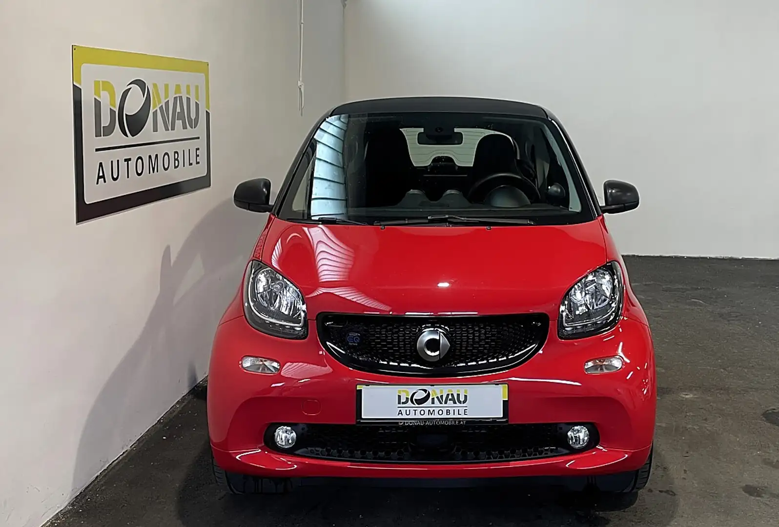 smart city-coupé/city-cabrio smart EQ fortwo 17,6kWh pasion Rot - 2