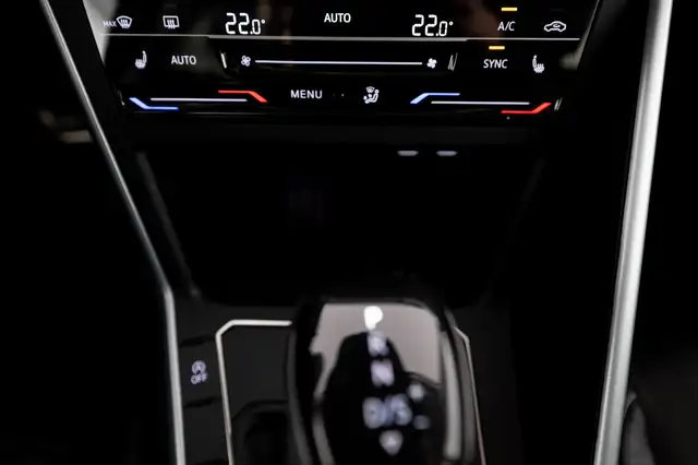 Volkswagen Polo view 9