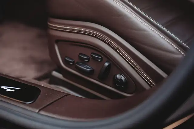 Porsche Panamera view 14