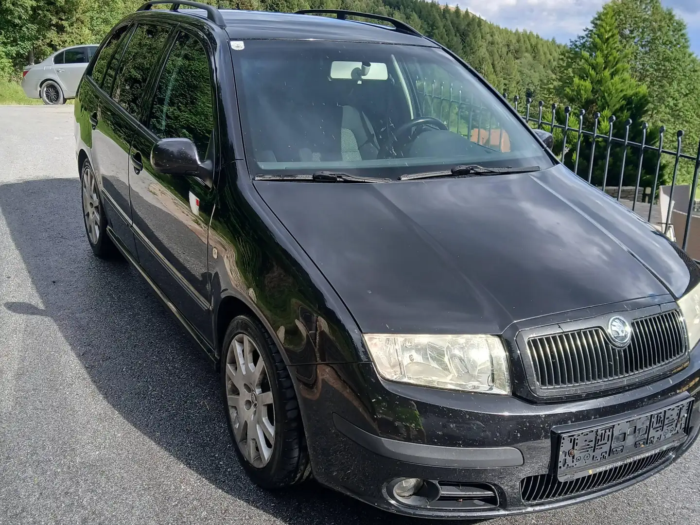 Skoda Fabia Fabia Combi Comfort 1,9 TDI PD Comfort Schwarz - 1