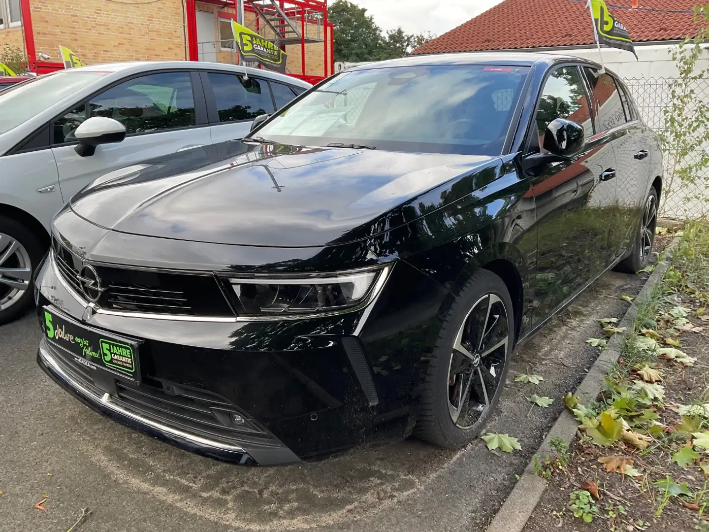 Opel Astra L 1.6 Turbo Plugin Elegance ACC+LED+SHZ+LM Schwarz - 2