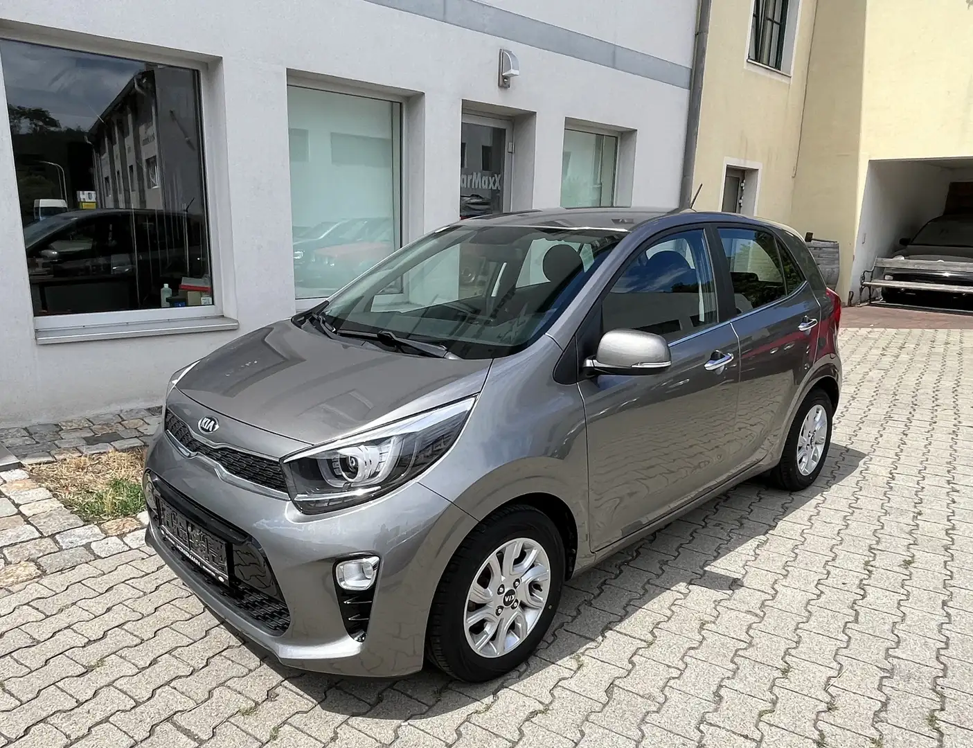 Kia Picanto 1.2 Benzin, Edition, Km: 13.100, Klima, Erstbesitz Grau - 1