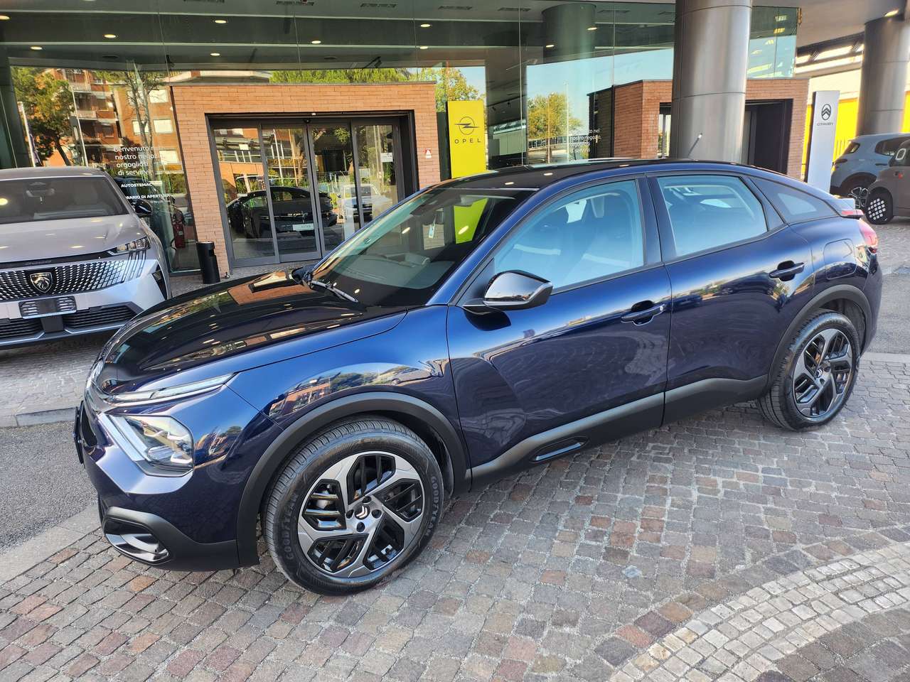 Citroen C4 C4 III  1.2 puretech Plus s 130CV e  AUTOM dcs6