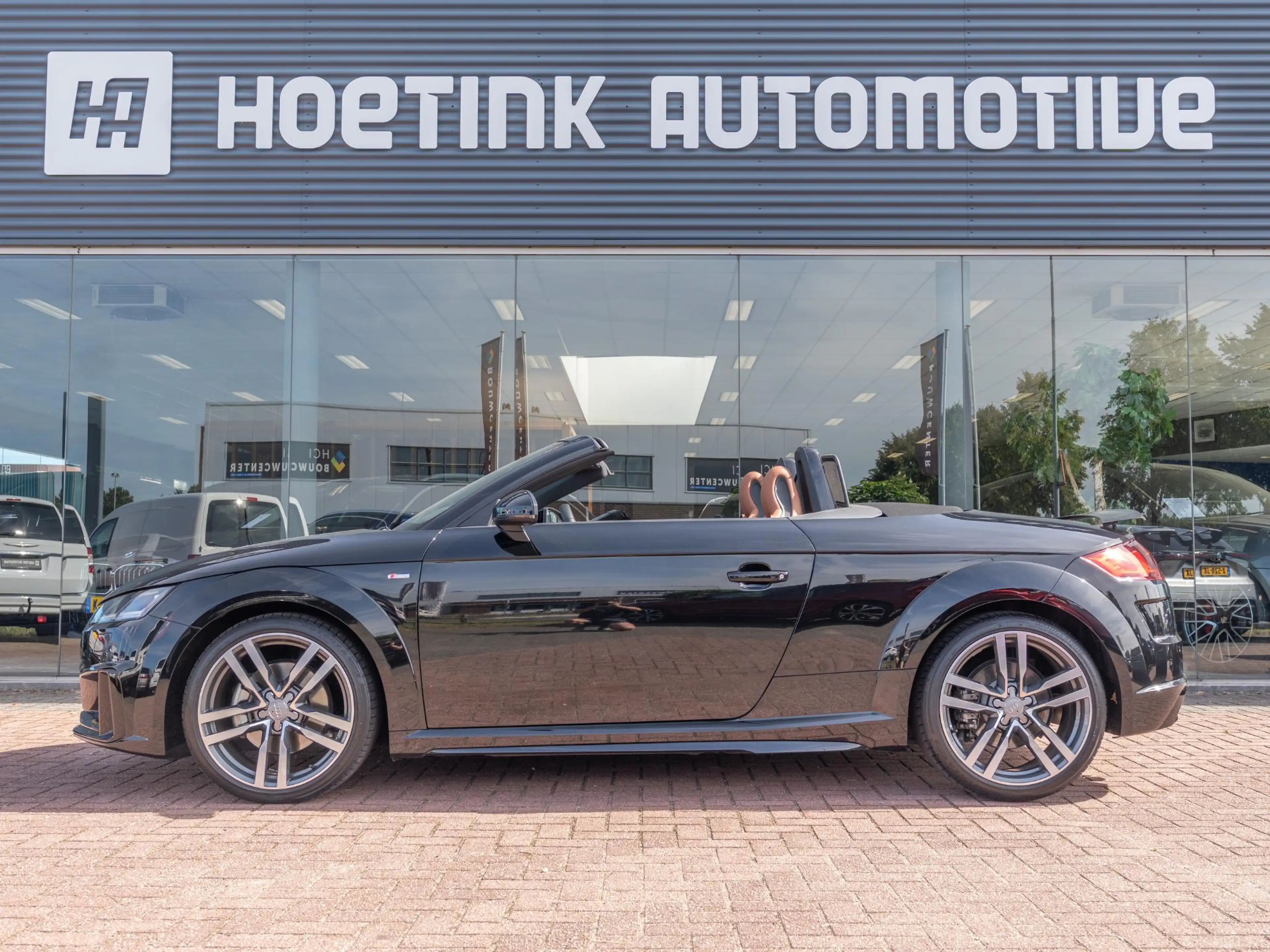 Audi TT Roadster 40 TFSI Pro Line S Competition | Ambiente — photo 12