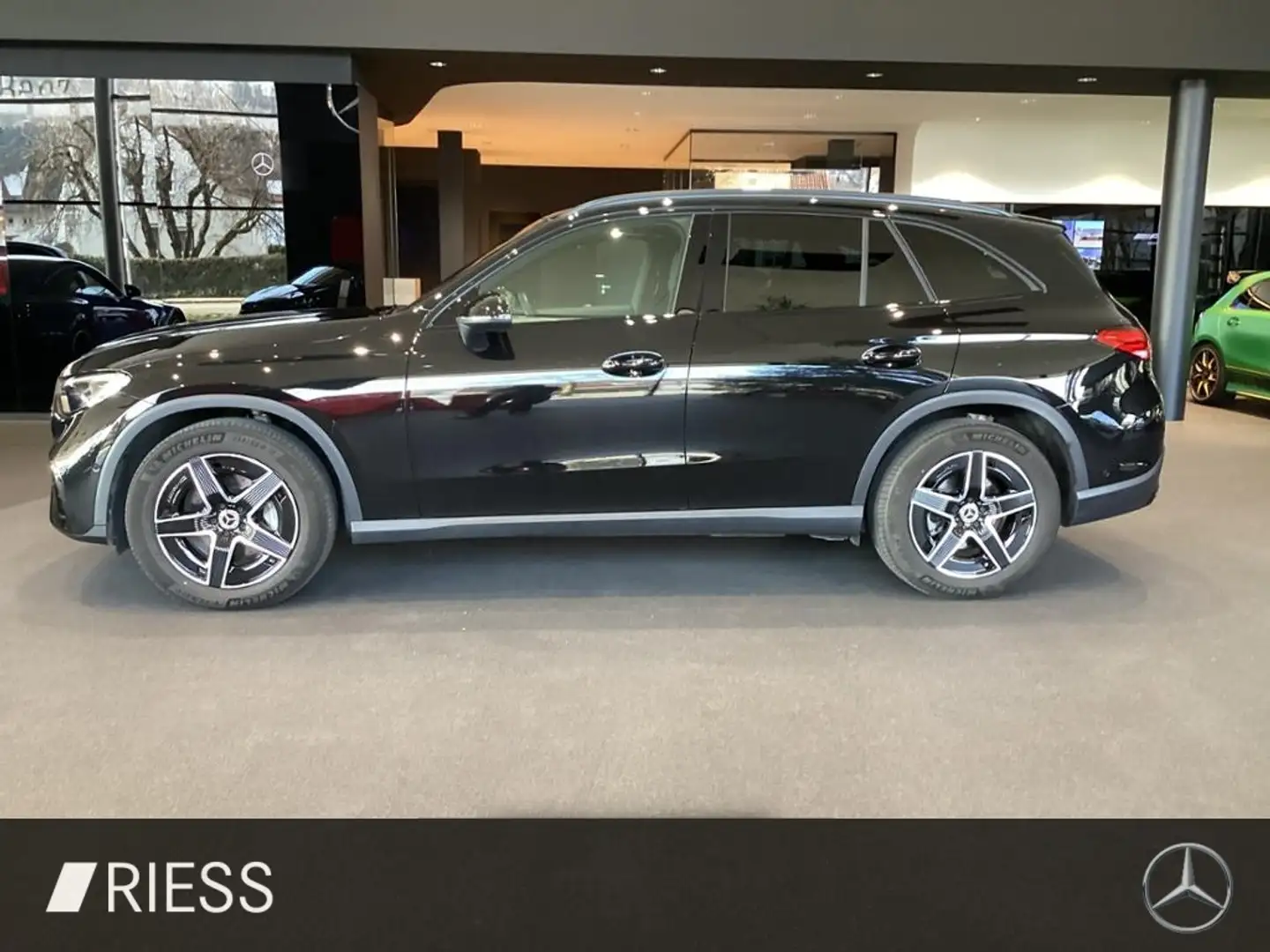 Mercedes-Benz GLC 220 d 4M AMG+AHK+Distronic+LED+MBUX+NightPak Schwarz - 2