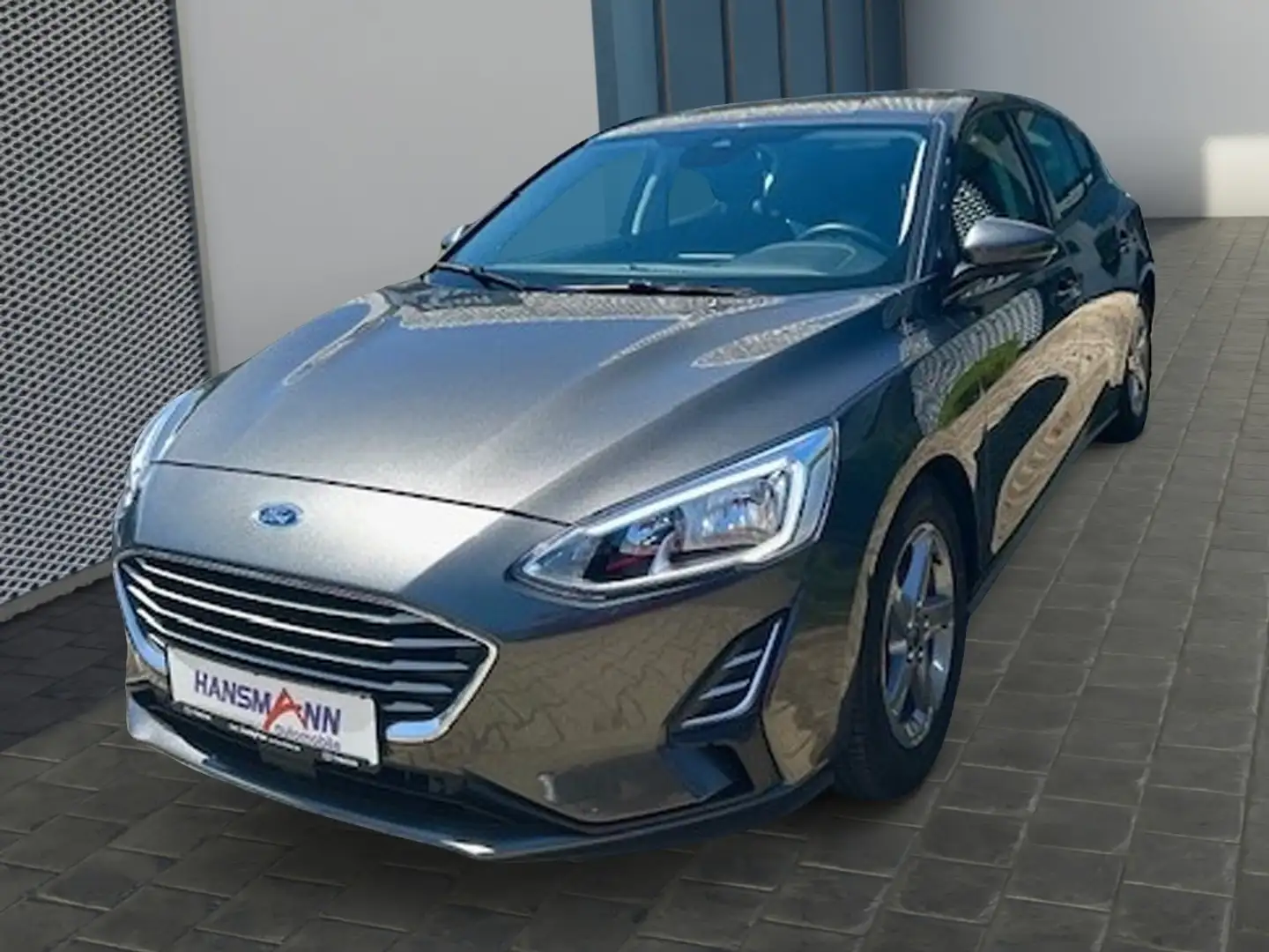 Ford Focus 1.0 EcoBoost Start-Stopp-System TREND Focus 1.0 Ec Grijs - 1