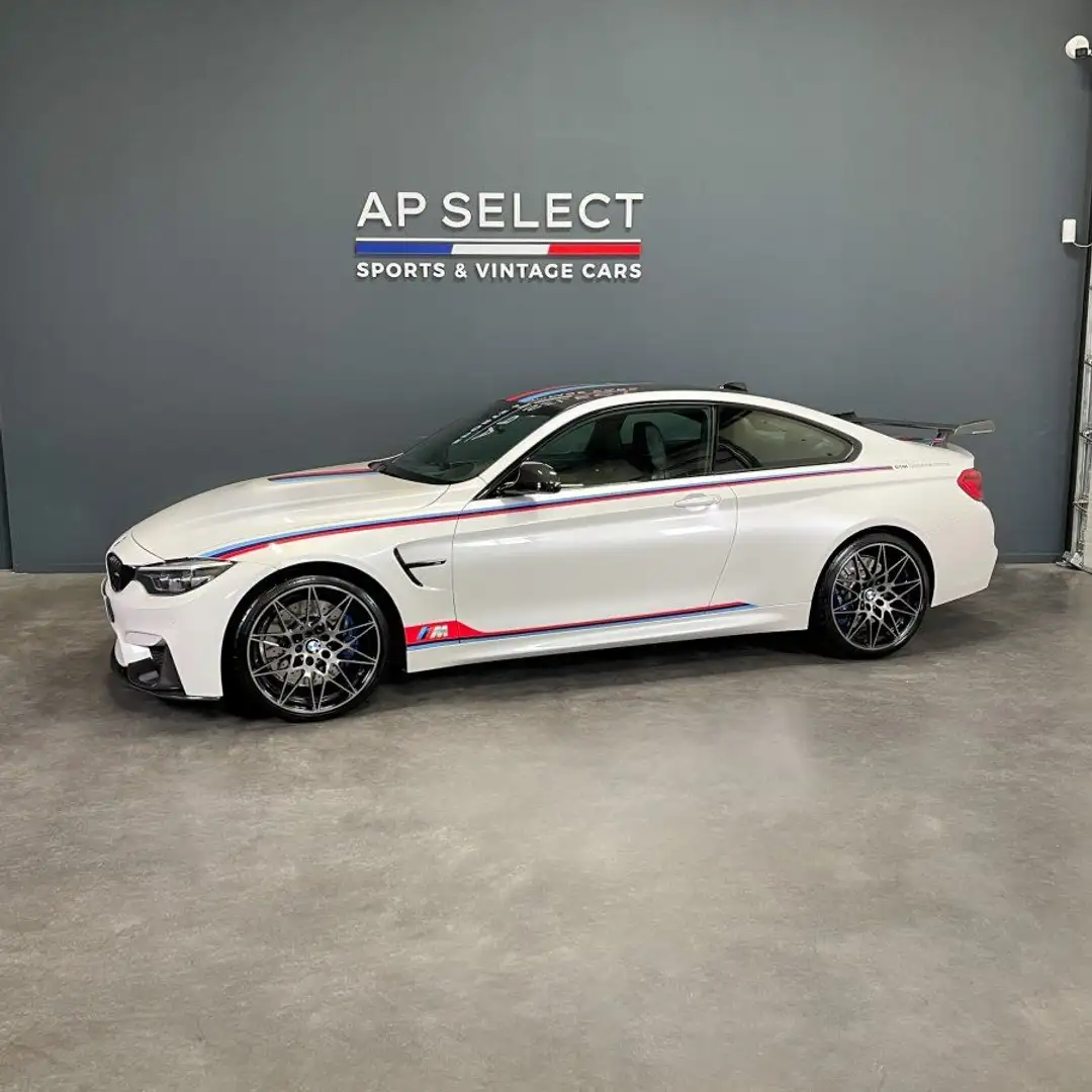 BMW M4 Competition DTM Champion Edition Look Weiß - 2