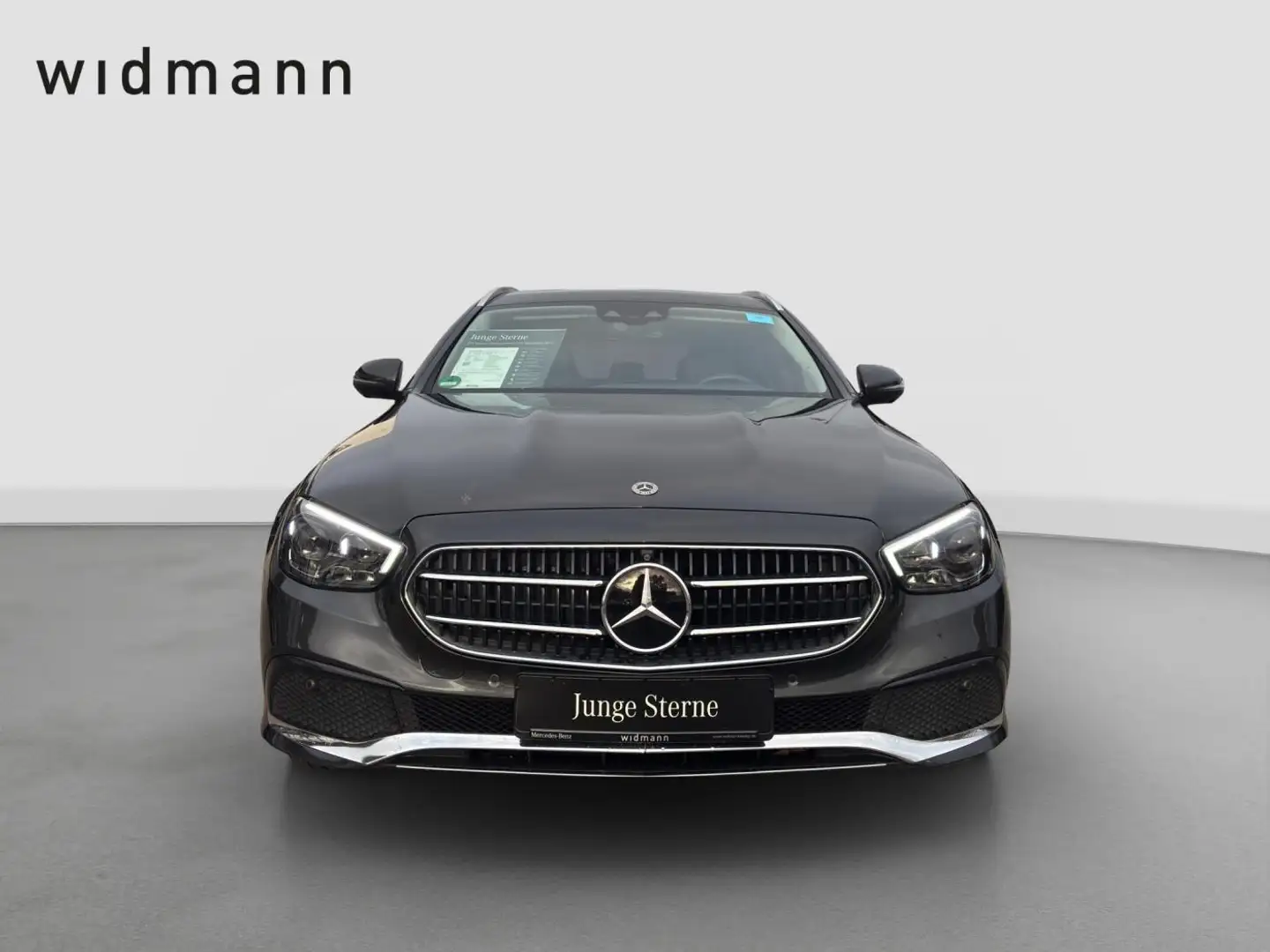 Mercedes-Benz E 300 d 4M T Avantgarde*Distronic*AHK*360°Kamera Grau - 2