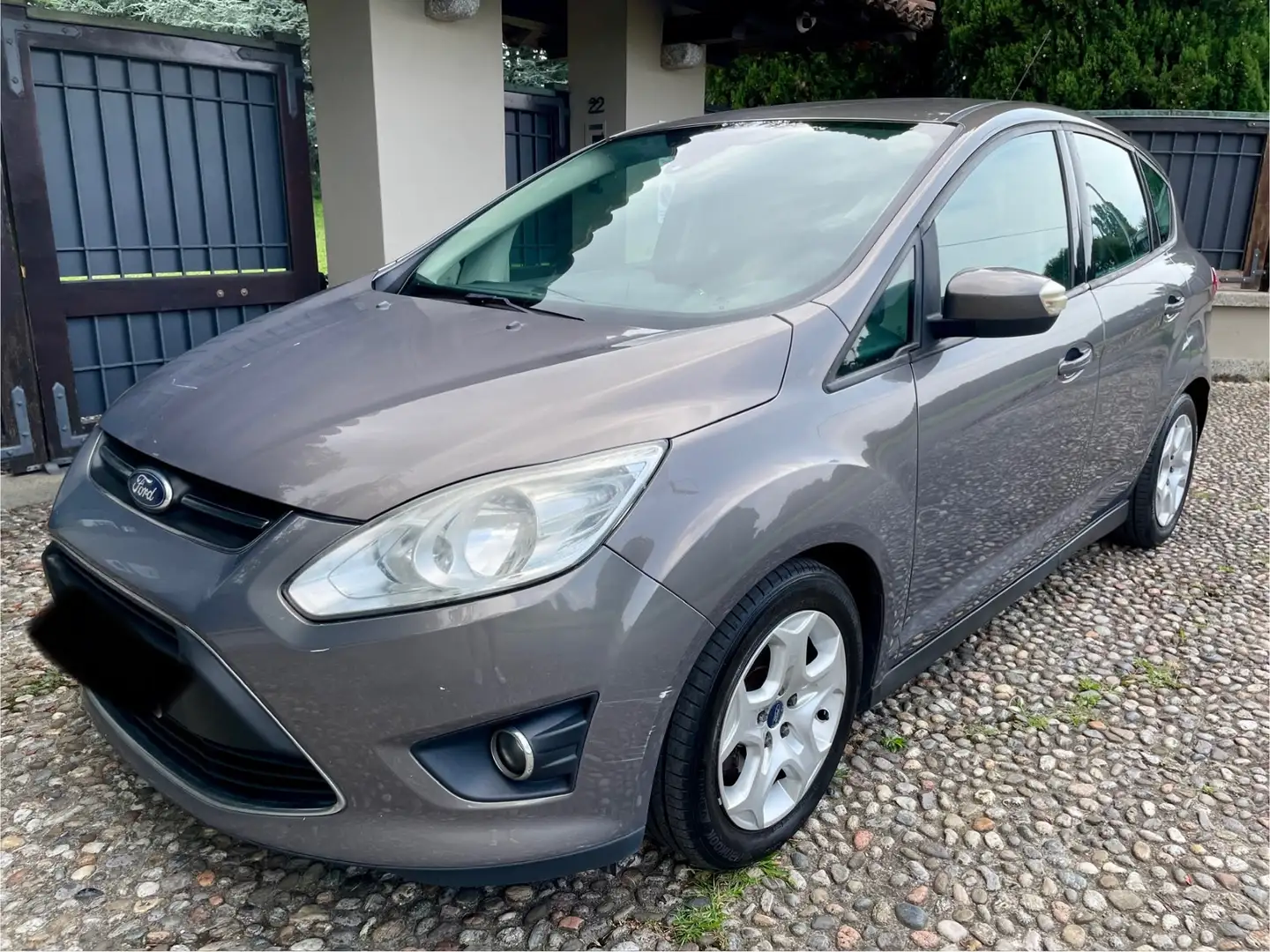 Ford C-Max C-Max 1.6 TDCi 115CV Titanium Grijs - 1