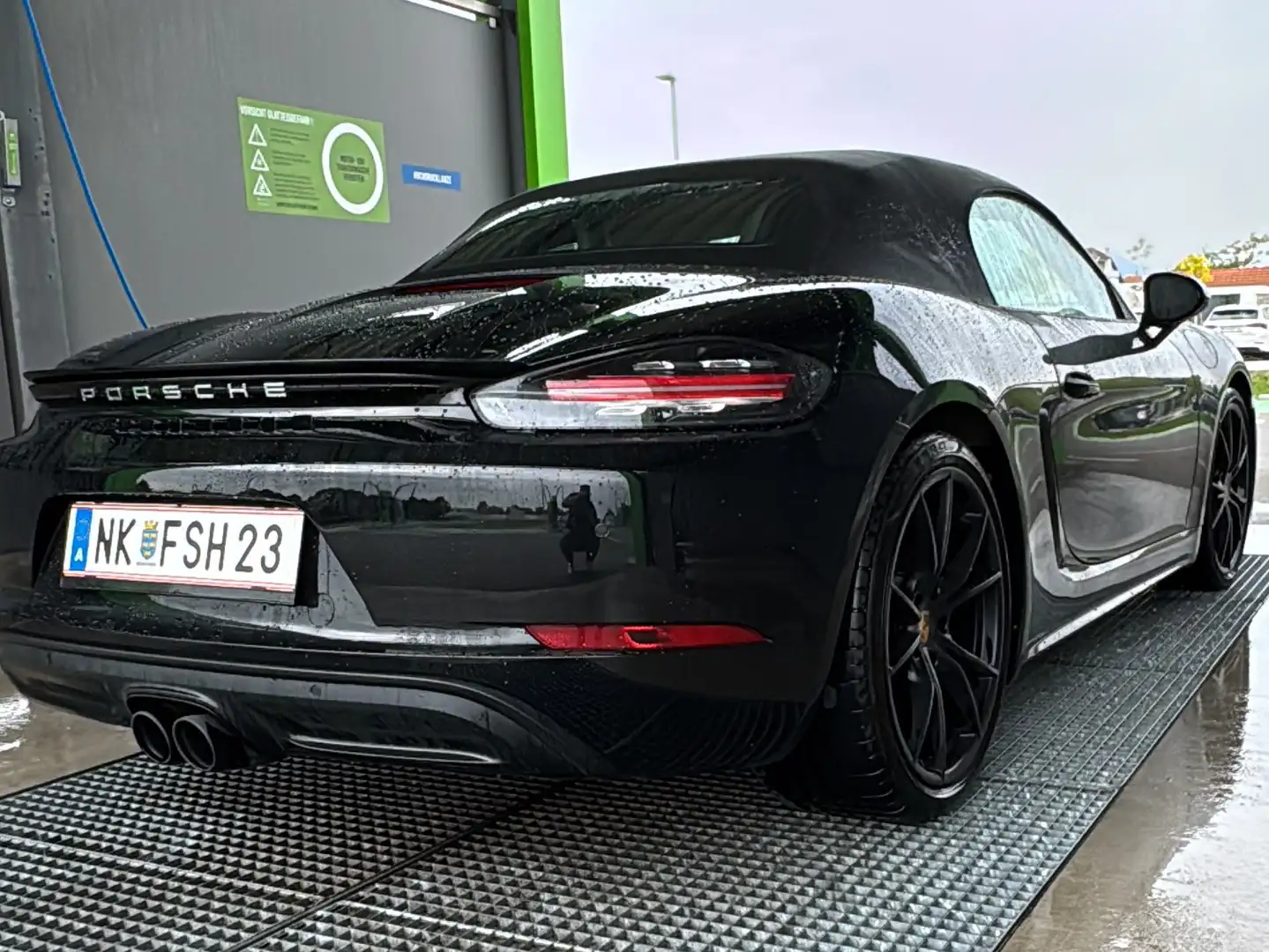 Porsche Boxster 718 DSG Schwarz - 2