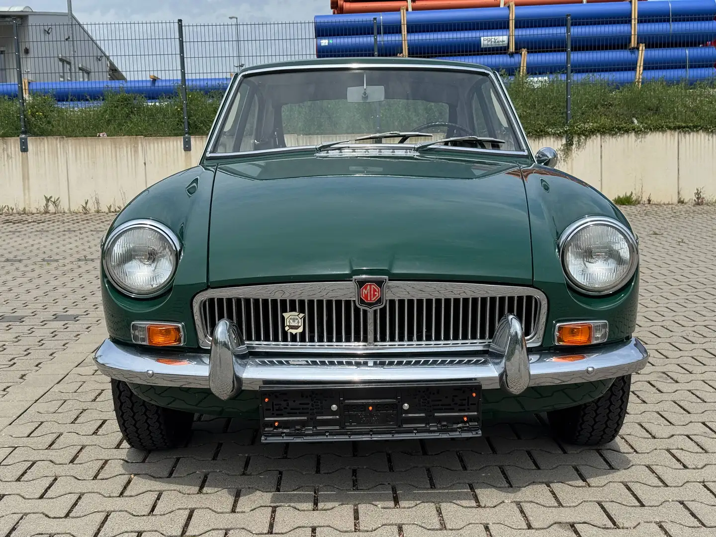 MG MGB GT Overdrive Grün - 2