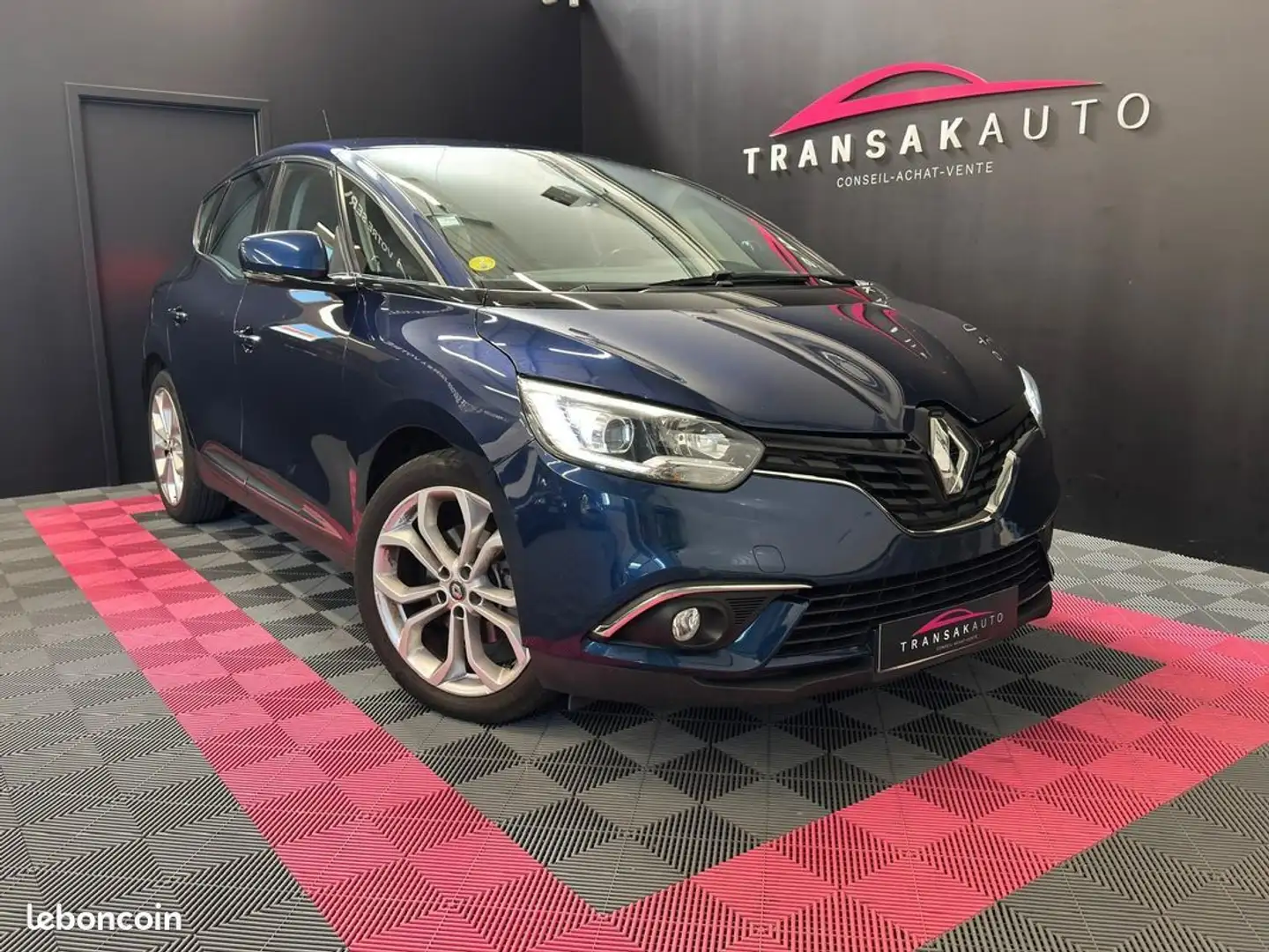 Renault Scenic IV BUSINESS 1.5 dCi 110ch Energy EDC DISTRIBUTION  Bleu - 1