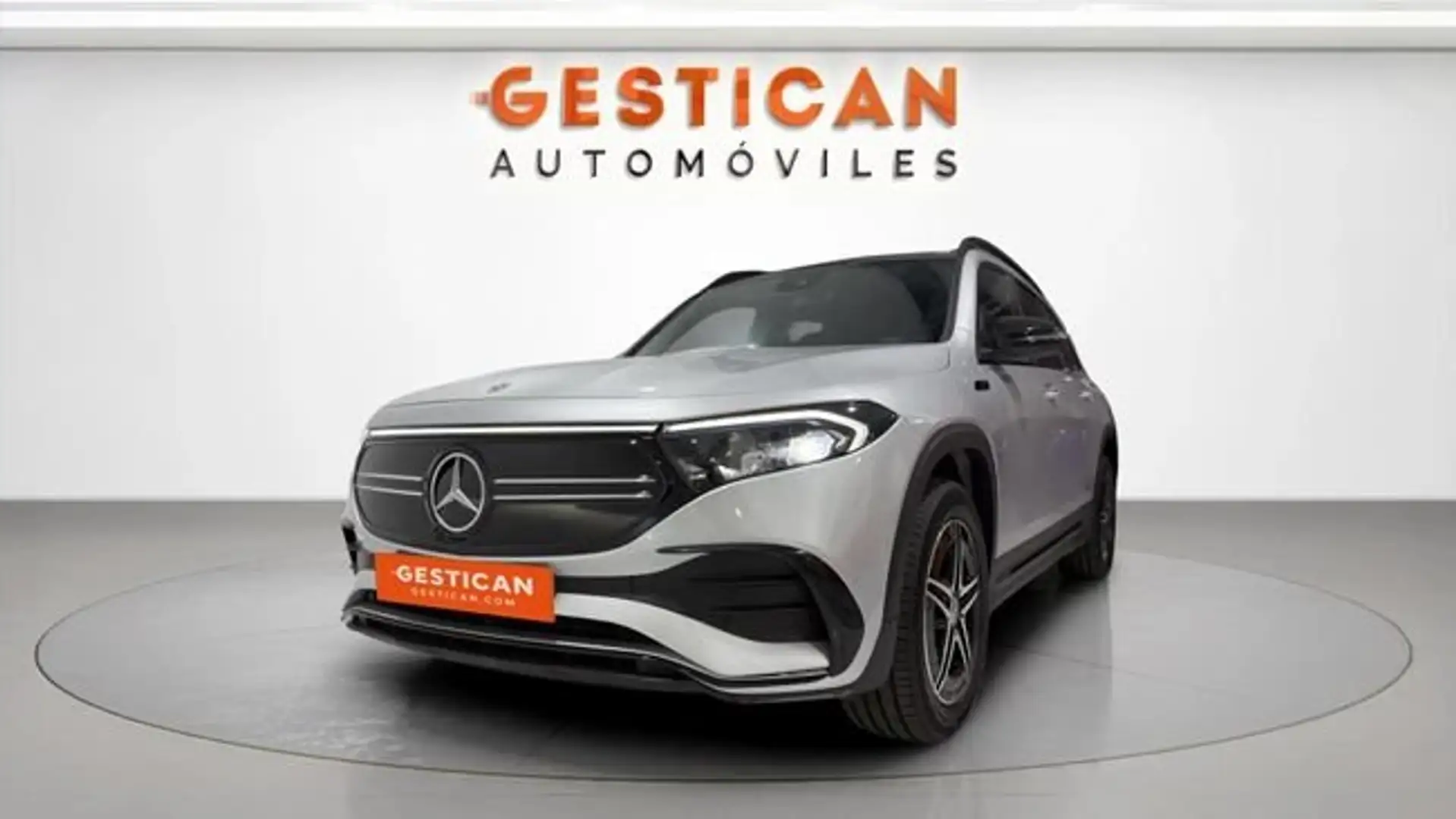 Mercedes-Benz EQB 250 Gris - 1