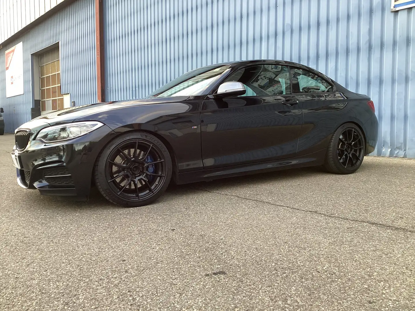 BMW 235 M235i Coupe Schwarz - 2