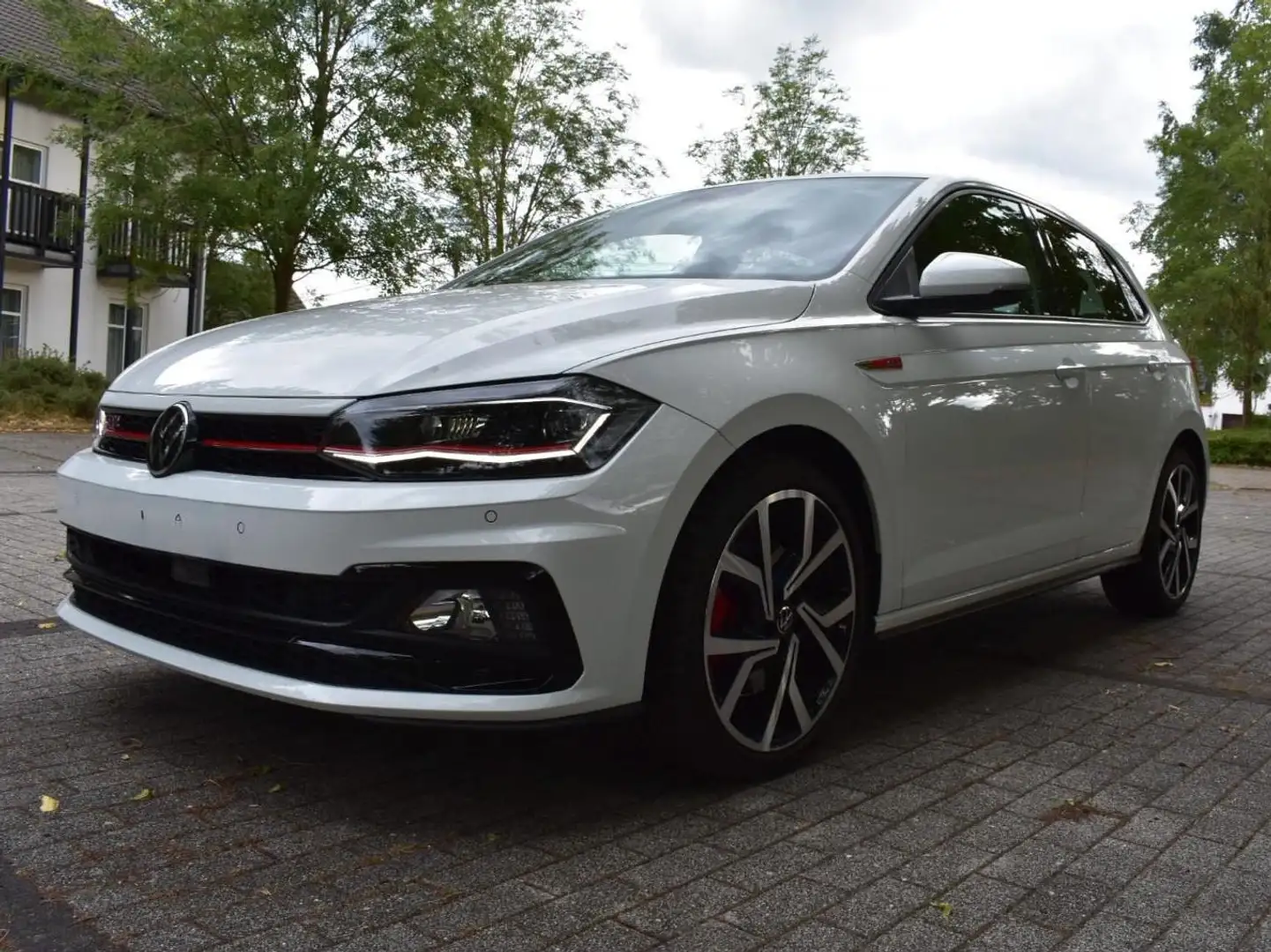 Volkswagen Polo GTI Polo 5p 2.0 tsi GTI 200cv dsg Blanco - 1
