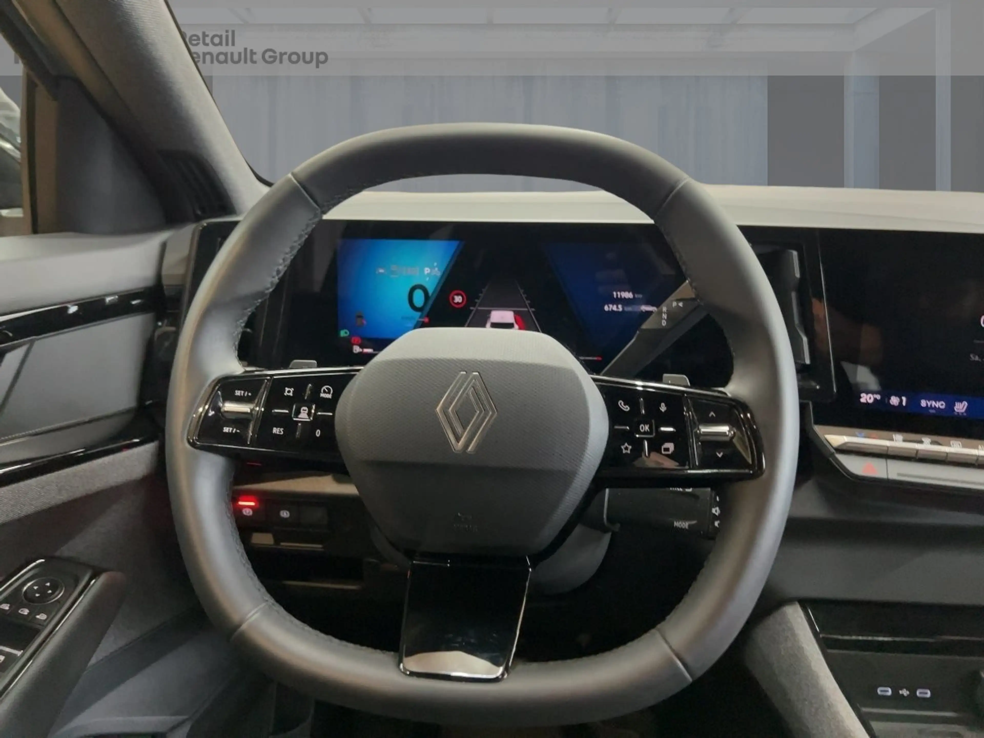 Renault Austral Evolution Mild Hybrid 160 Automatik PDC BT — photo 11