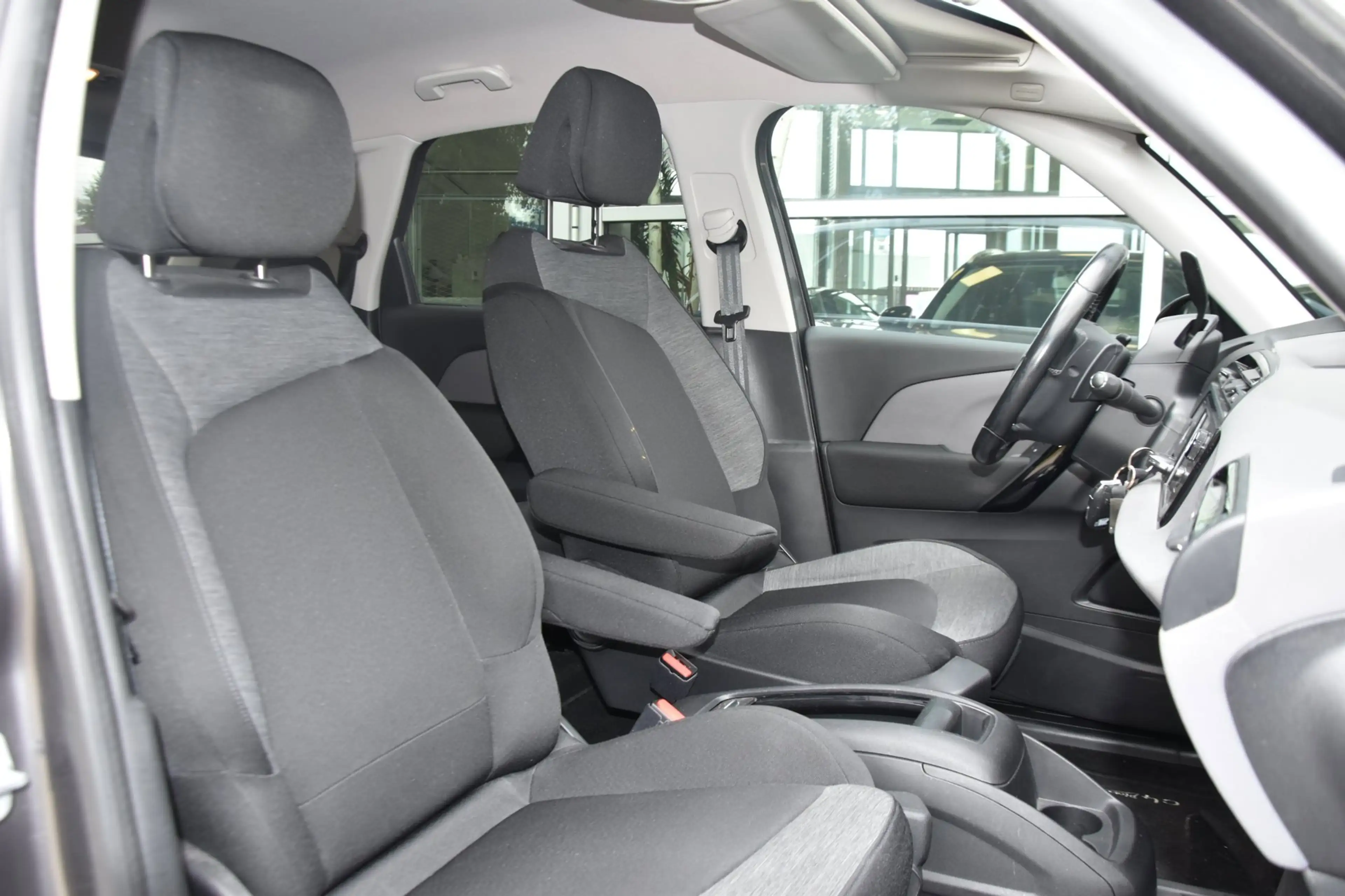 Citroen C4 Picasso 1.2 PureTech Automaat | 1e Eig. | Distr. VV | Navi — photo 11