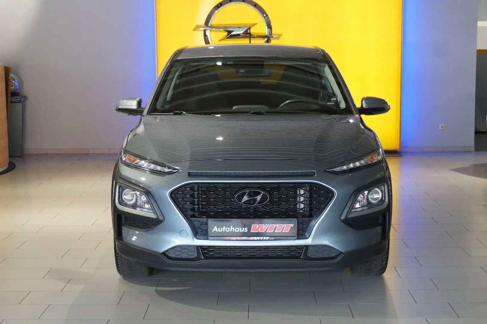 Hyundai KONA 1.0 T-GDI ~ACC~Klima~Bluet~Sitzhz~Scheckhf~ Grau - 2