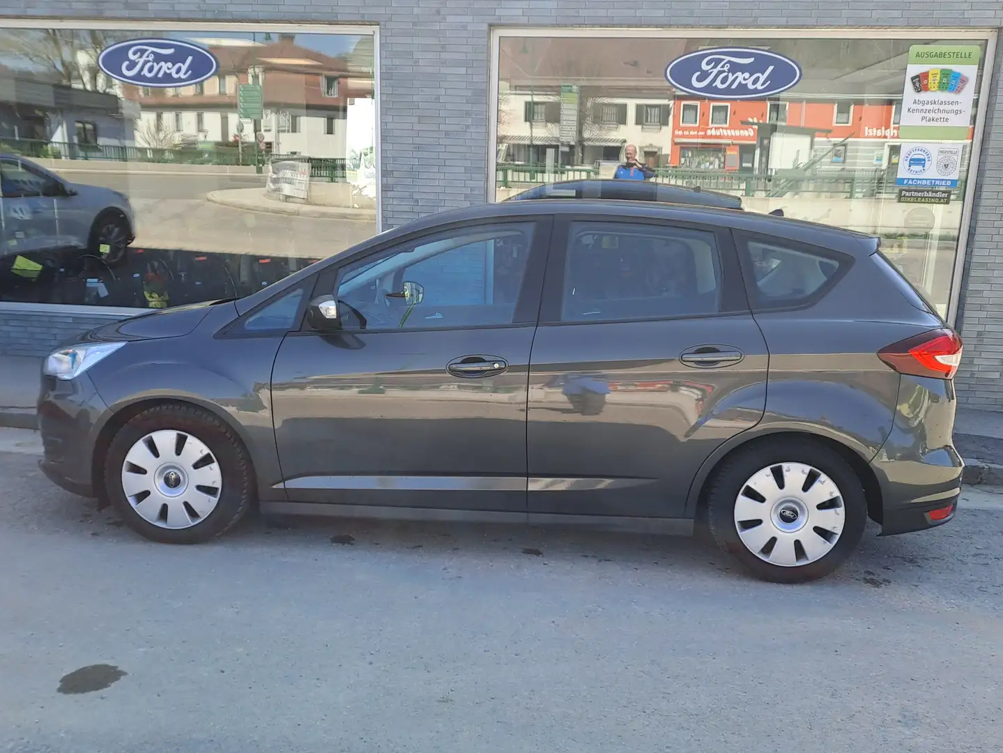 Ford C-Max Trend 1,0 EcoBoost S/S Grau - 2