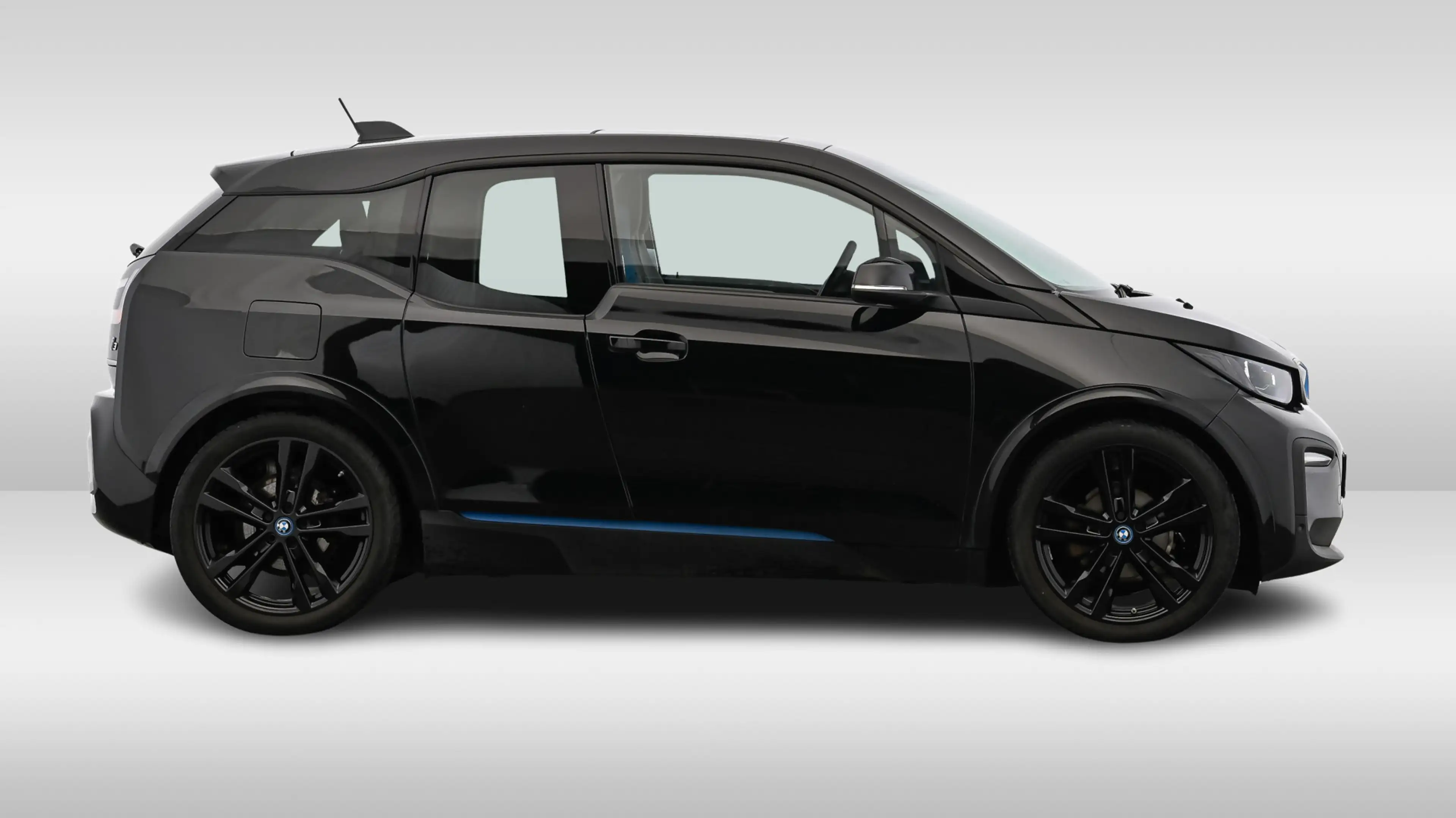 BMW i3 170PK 120AH 42 KWH | Warmtepomp | Panoramadak | Ha — photo 7