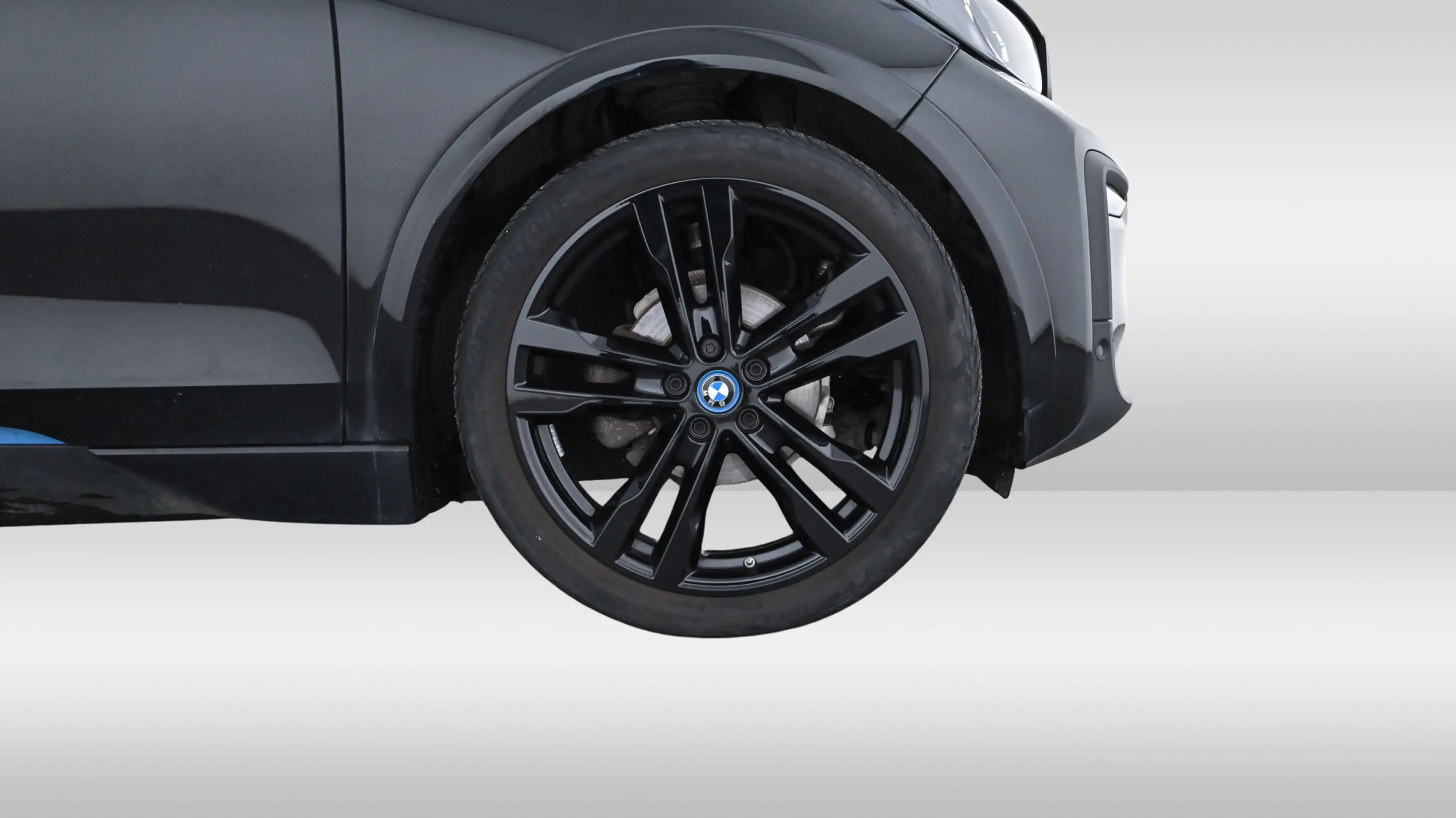 BMW i3 170PK 120AH 42 KWH | Warmtepomp | Panoramadak | Ha — photo 19