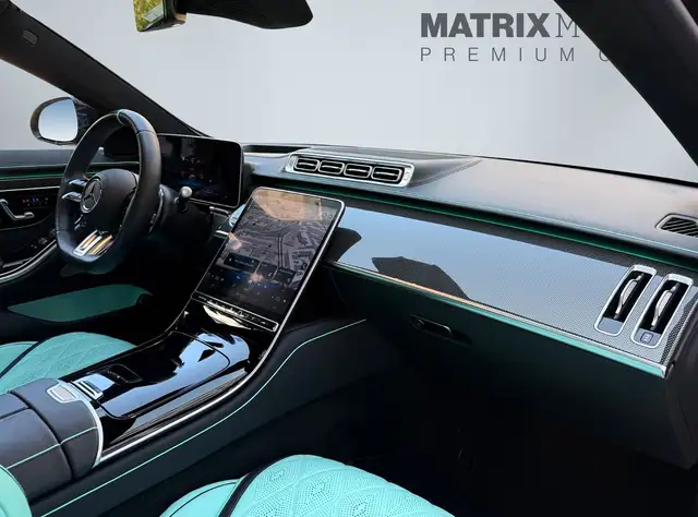 Mercedes-Benz S-Class view 3