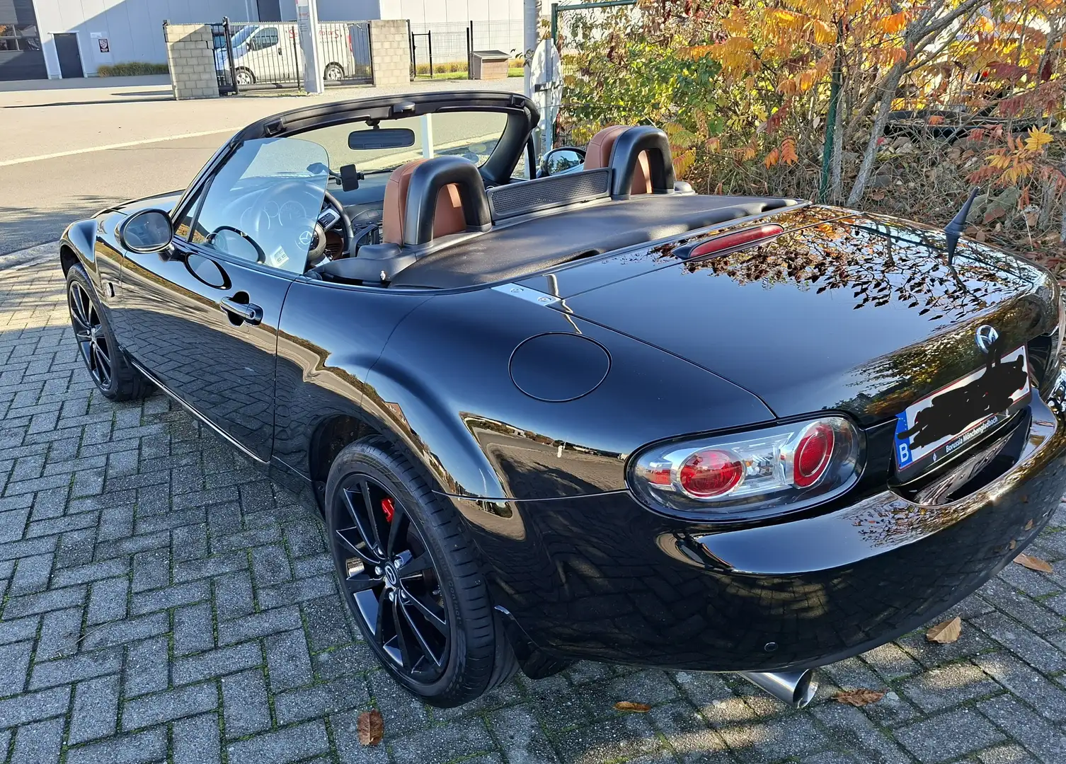 Mazda MX-5 MX-5 1.8 MZR Energy Zwart - 2