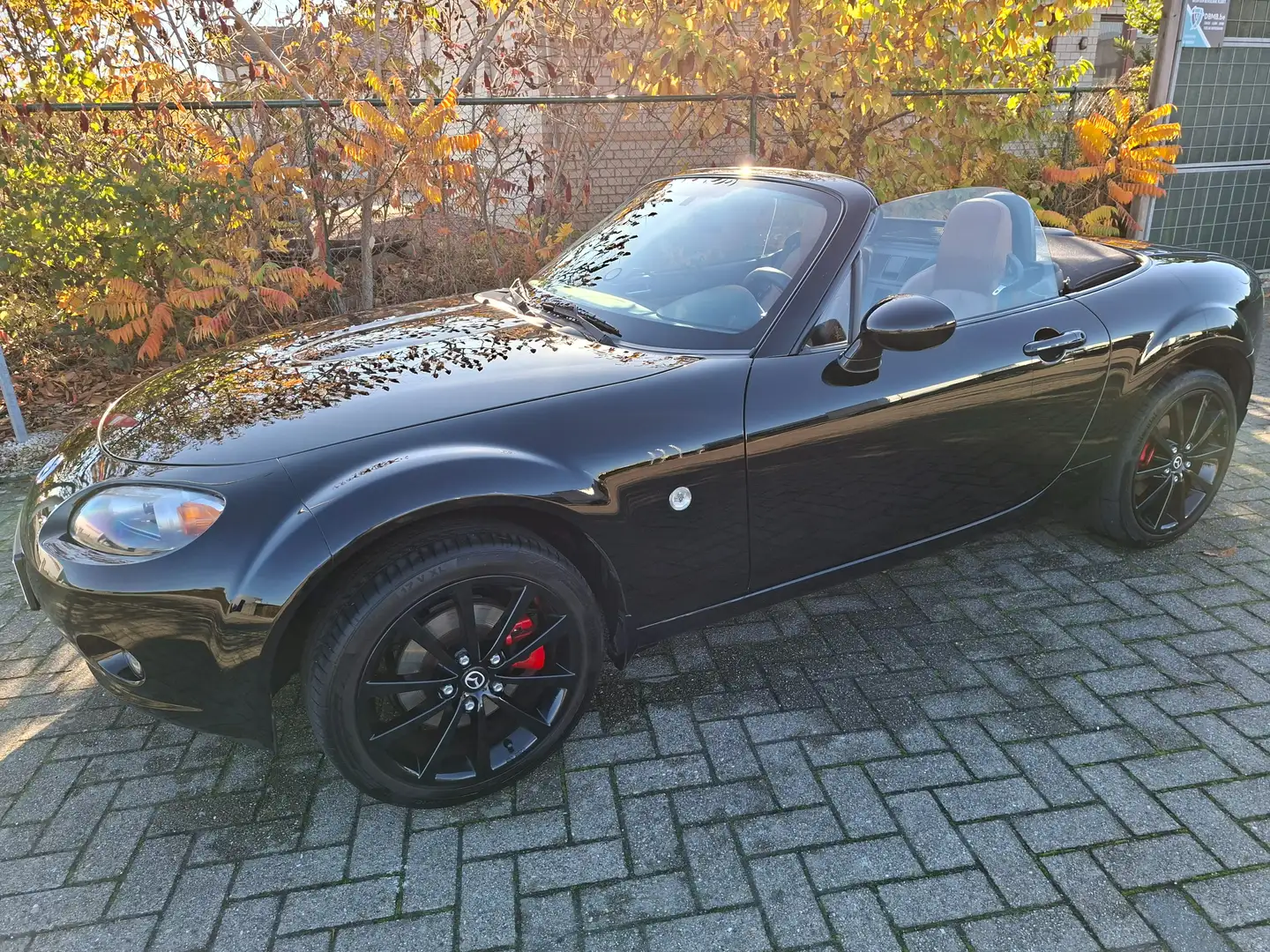 Mazda MX-5 MX-5 1.8 MZR Energy Zwart - 1
