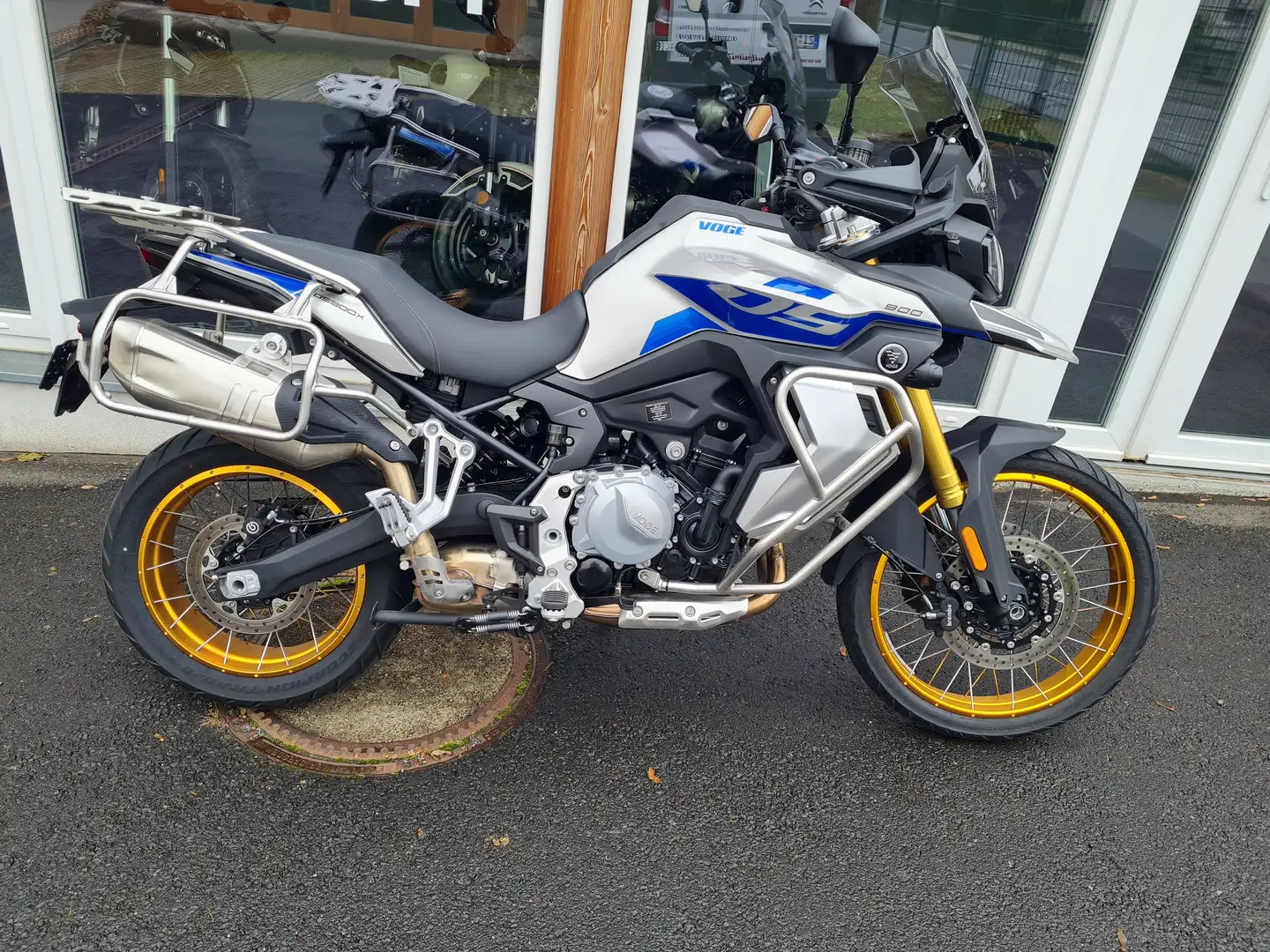 Voge DS900X Silber - 1