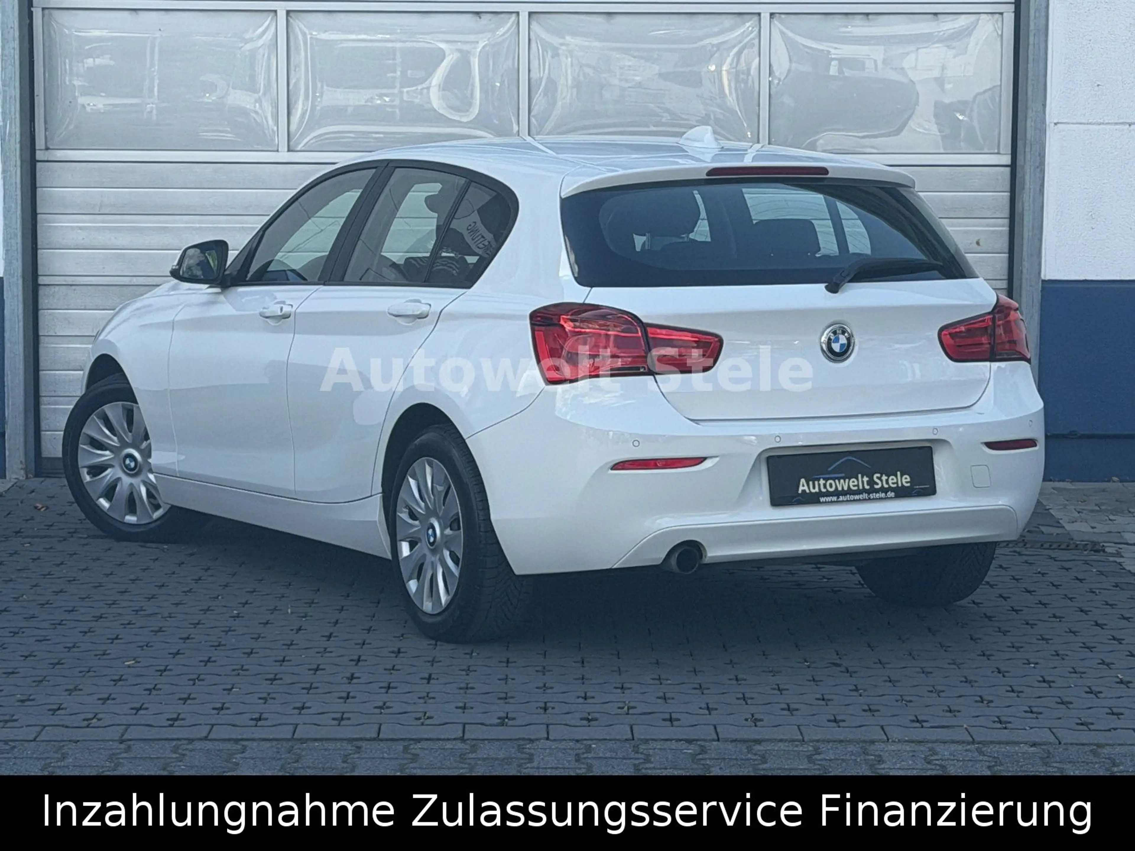 BMW 118 i Navi Carplay Klima PDC — photo 3