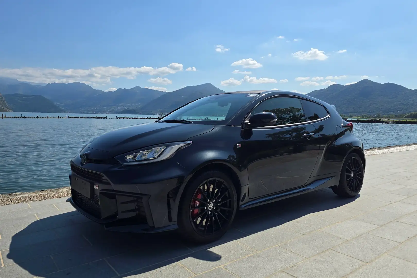 Toyota Yaris GR Yaris 1.6 Circuit dat-8 -NUOVA- Negro - 1