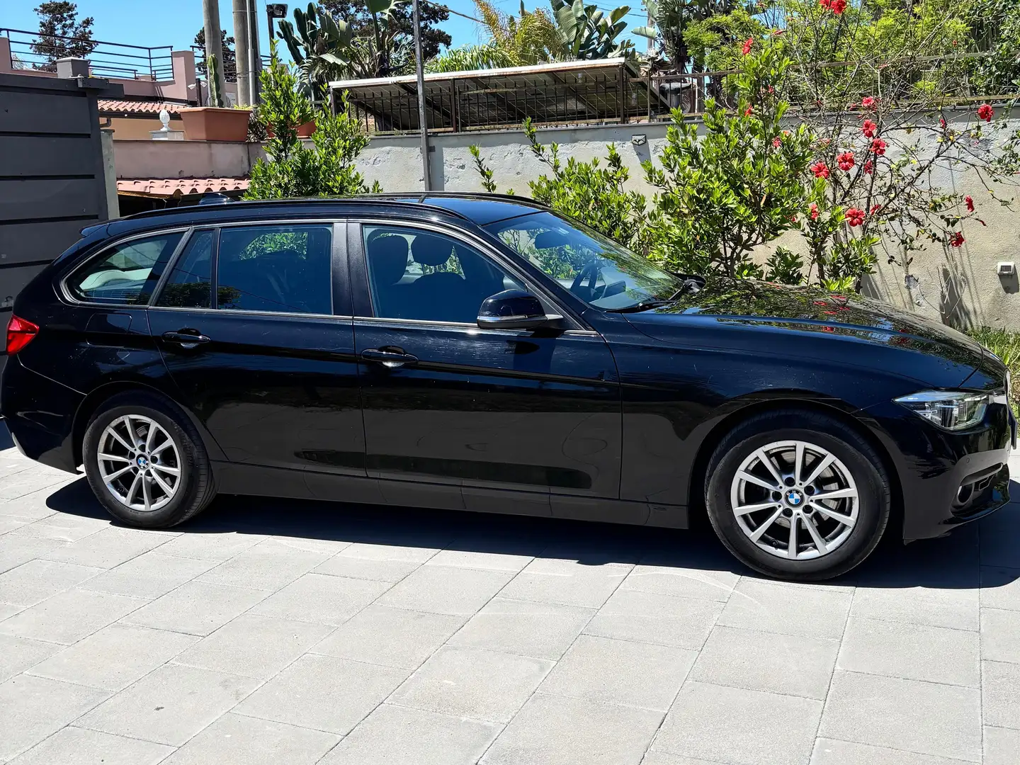 BMW 316 Serie 3 F31 Touring 316d Business Advantage auto Чорний - 2