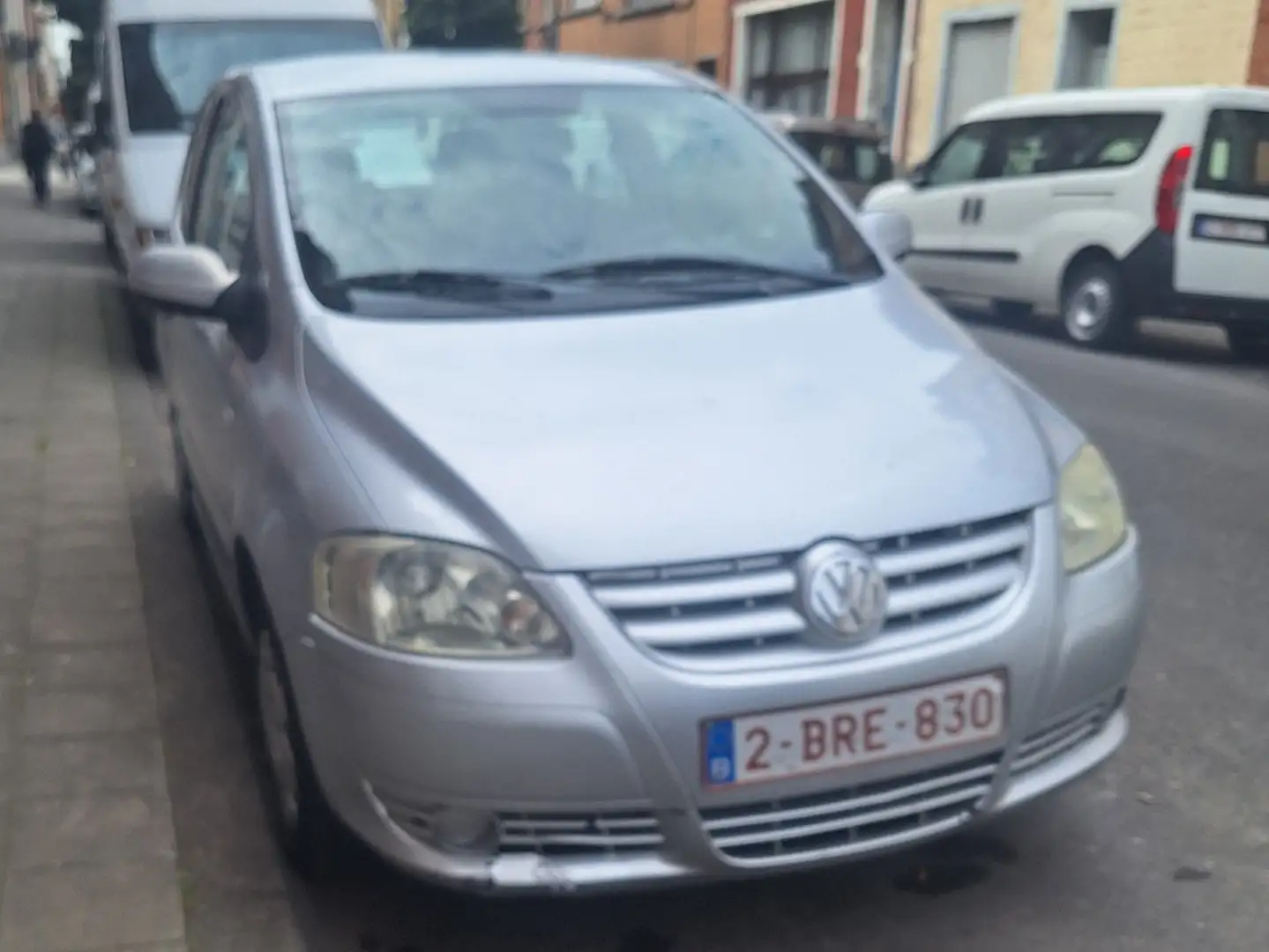 Volkswagen Fox Fox 1.2i iFox Gris - 1