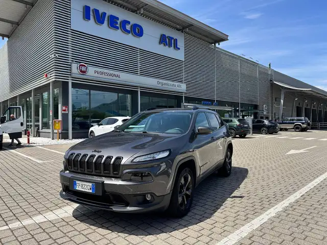 Jeep Cherokee Cherokee V 2014 2.2 mjt II Night Eagle 4wd active drive I 185cv auto my18