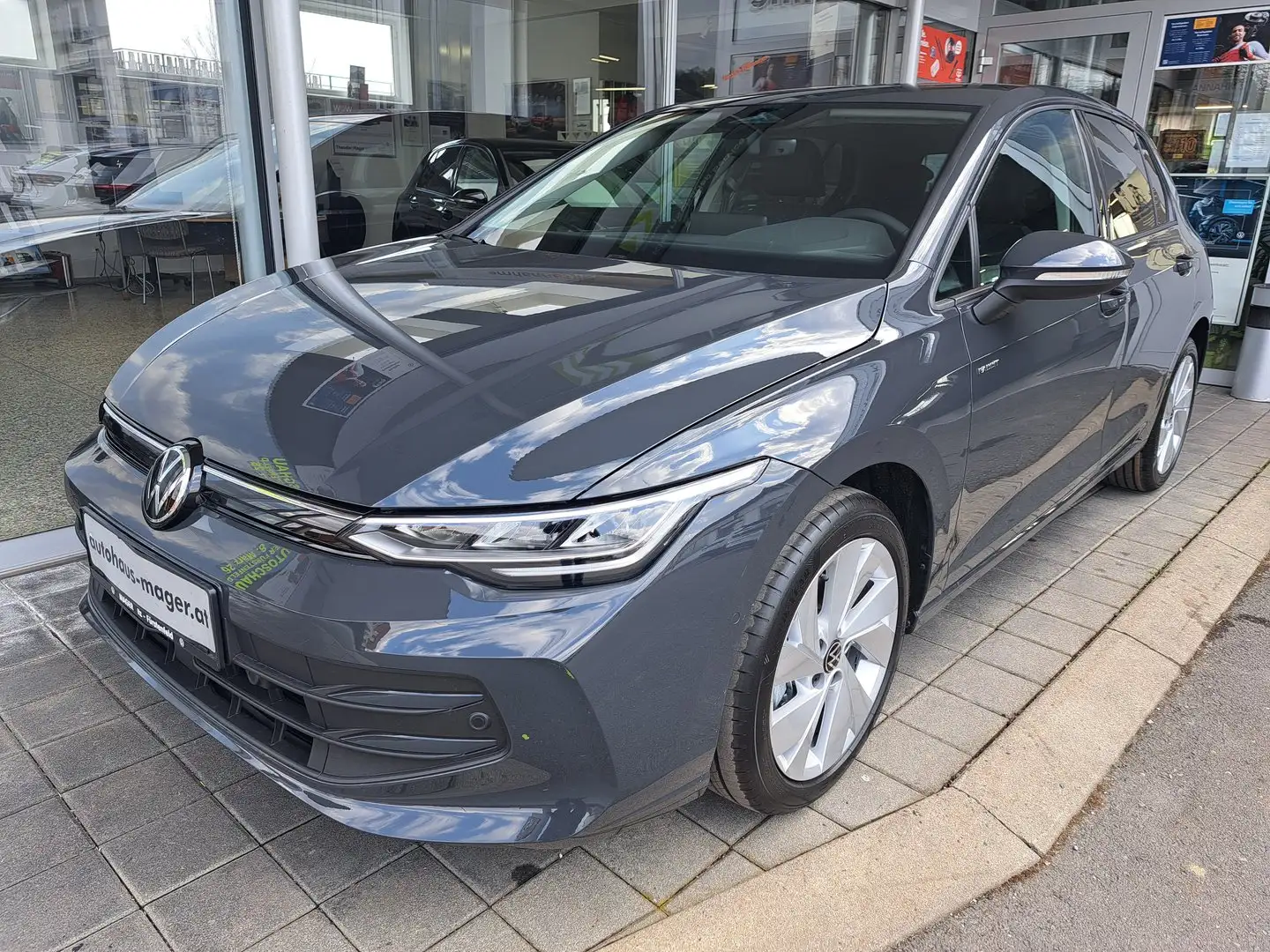 Volkswagen Golf Rabbit TSI Grau - 1