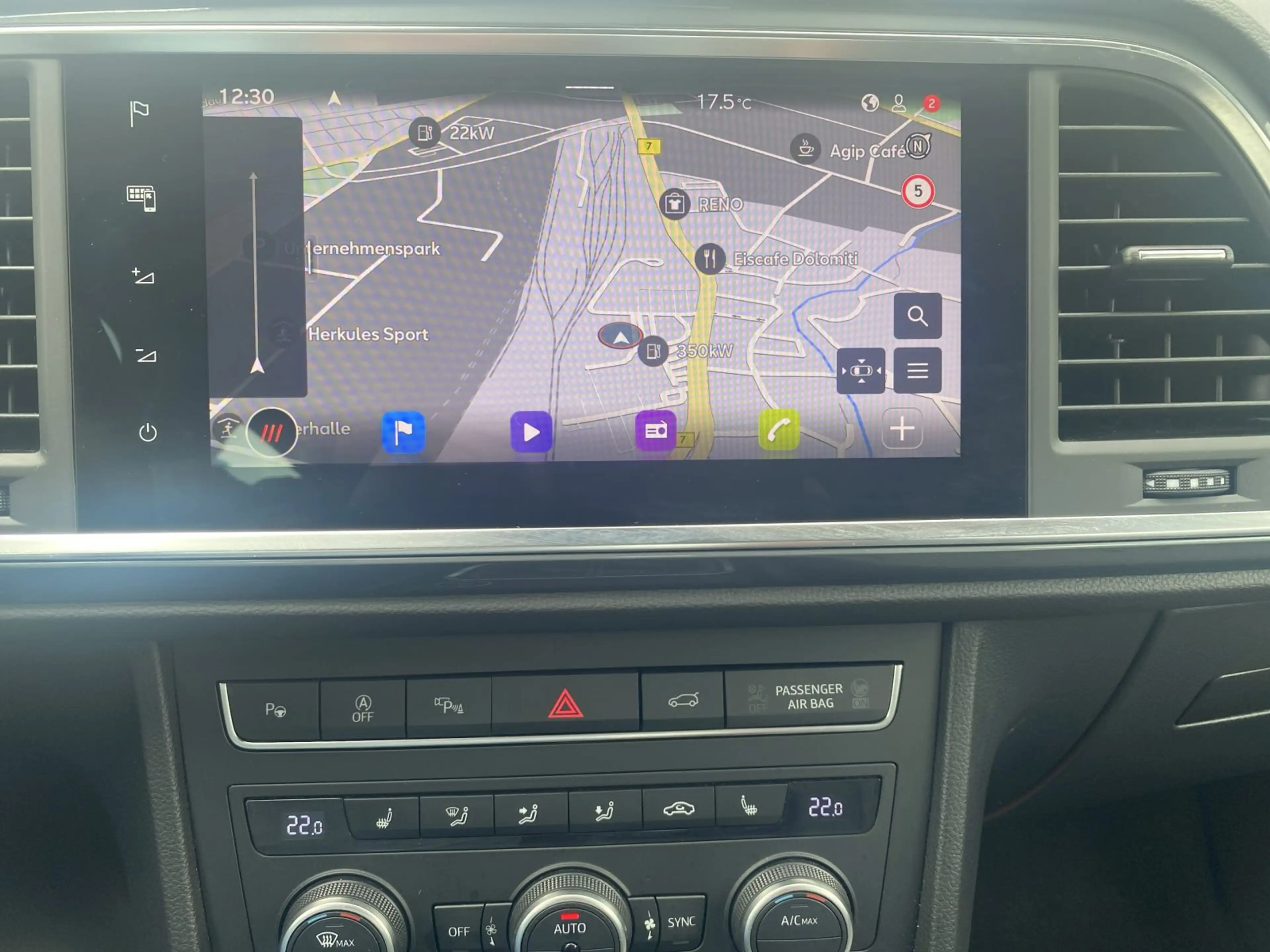 SEAT Ateca 1.5 TSI Style Navi LED RFK ACC Sitzheizung — photo 10
