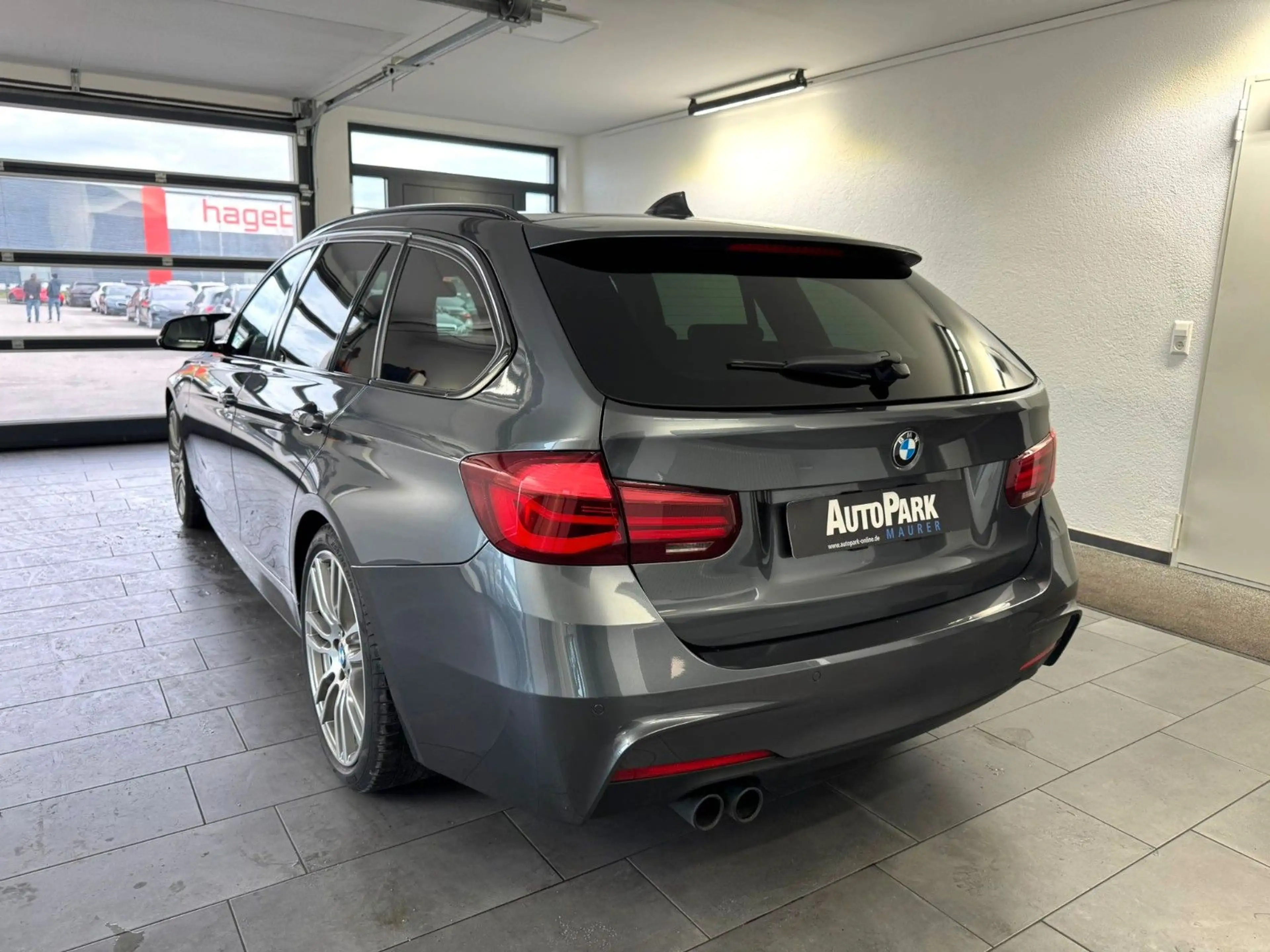 BMW 320 d Touring M Sport *Leder*Navi*LED — photo 8