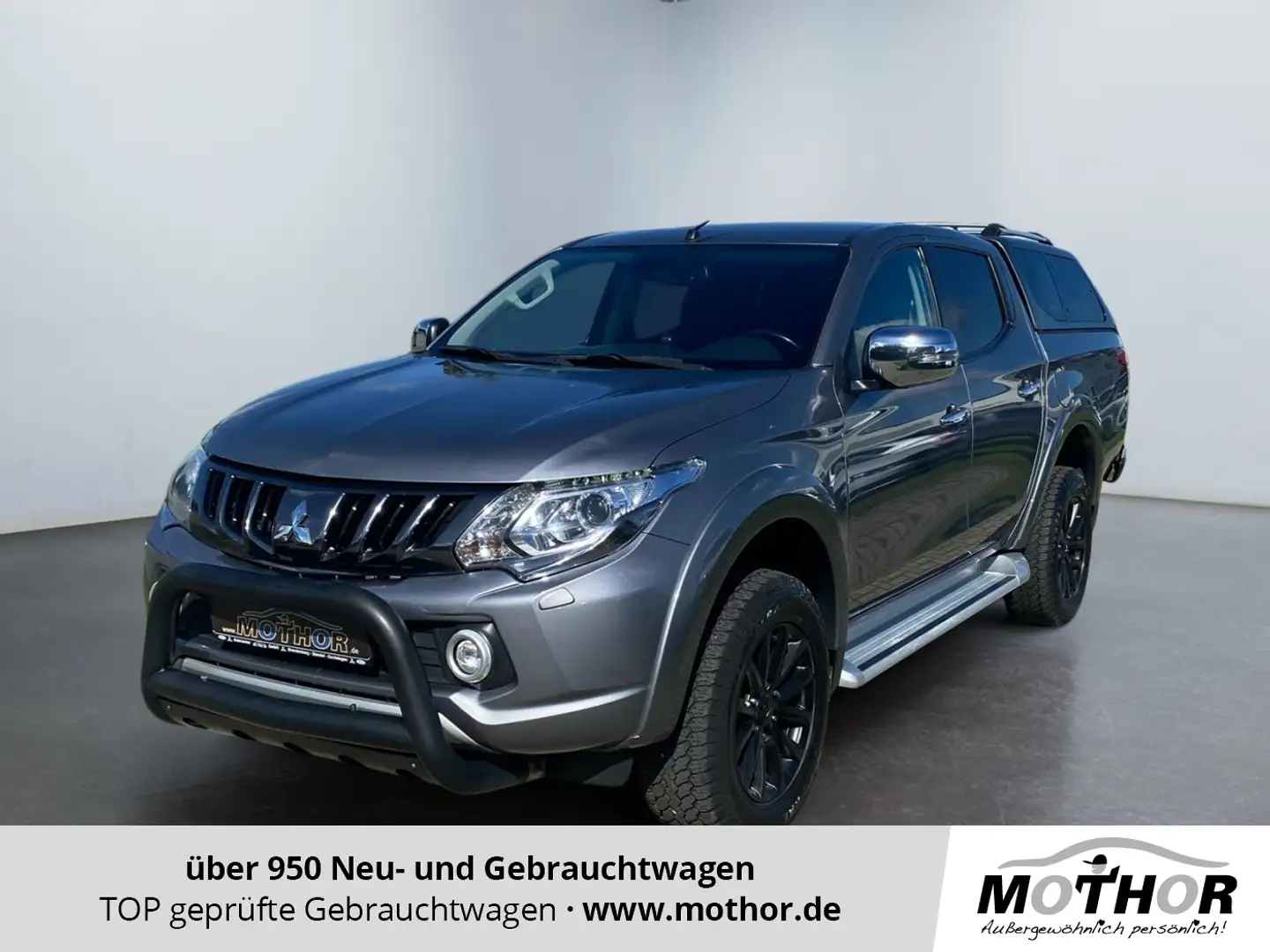Mitsubishi L200 Top 4x4 2,4 DI-D DoKa TEMP NAVI SHZ DAB Grigio - 1